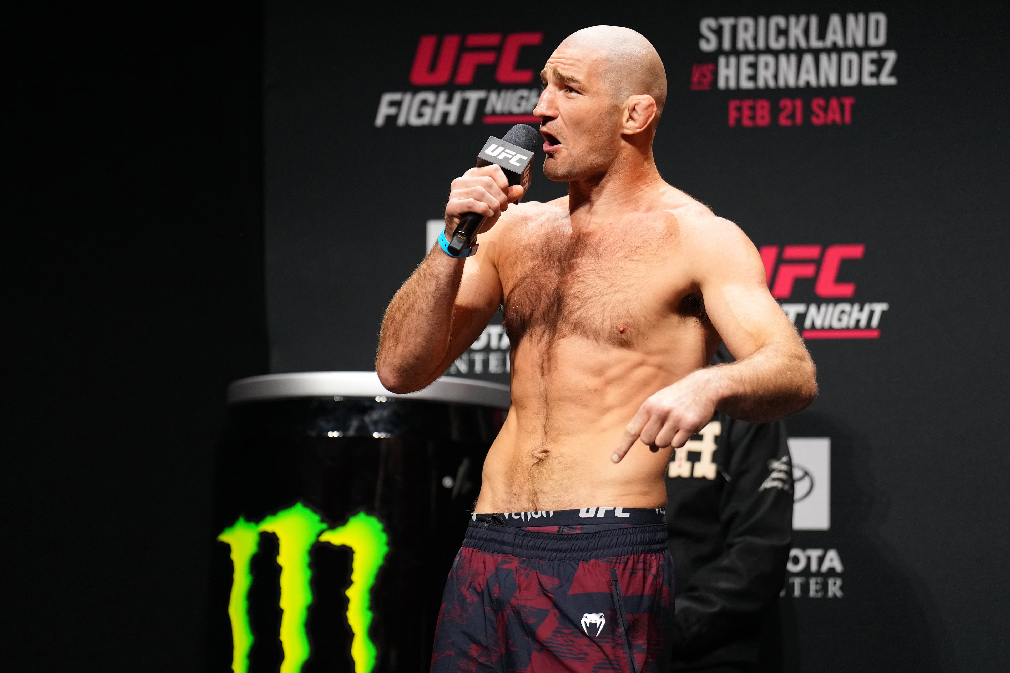 Dana White reveals plans to keep Khamzat Chimaev and Sean Strickland separated until UFC 328