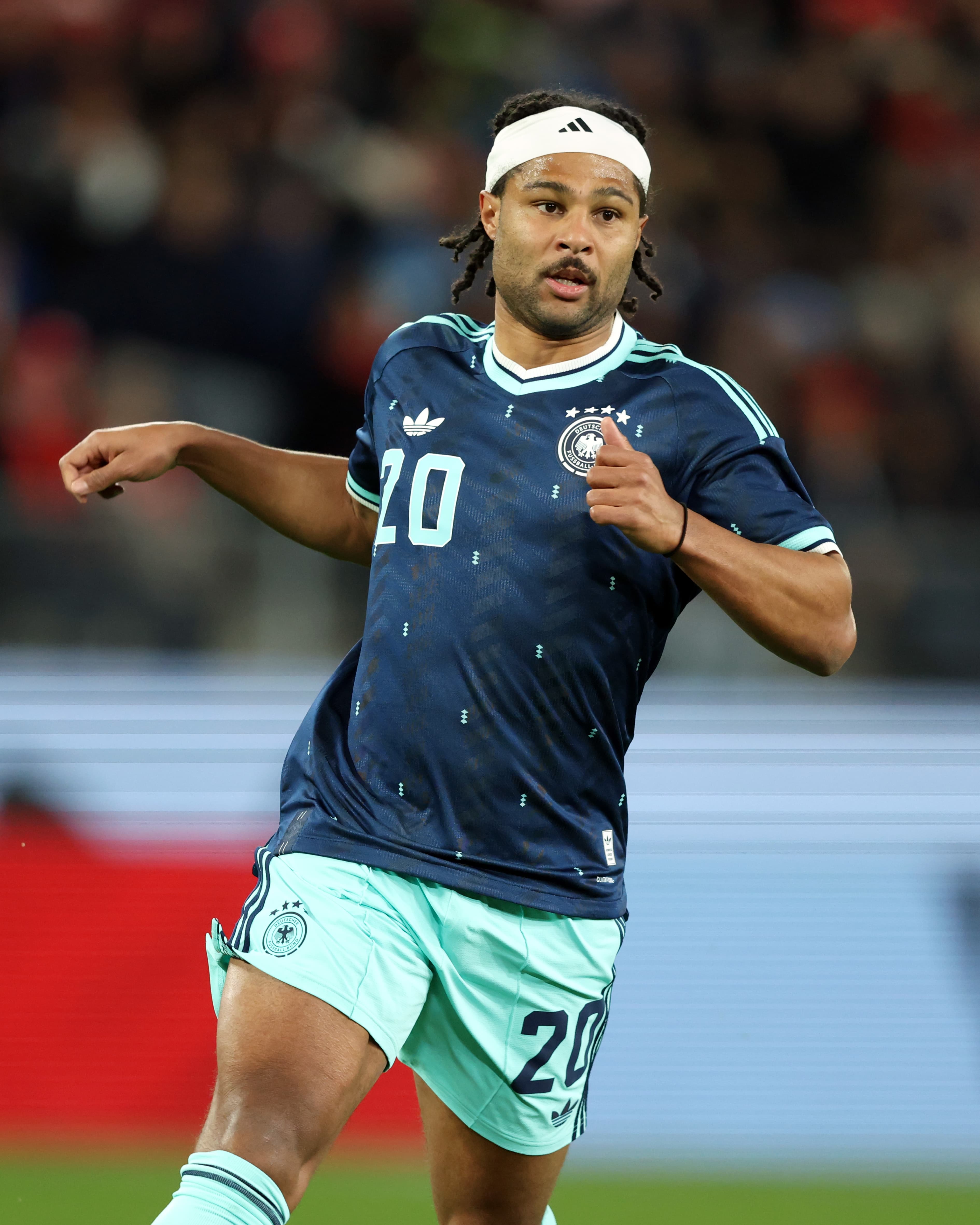 Training Report: Bayern Munich gets Serge Gnabry back, but will he start?