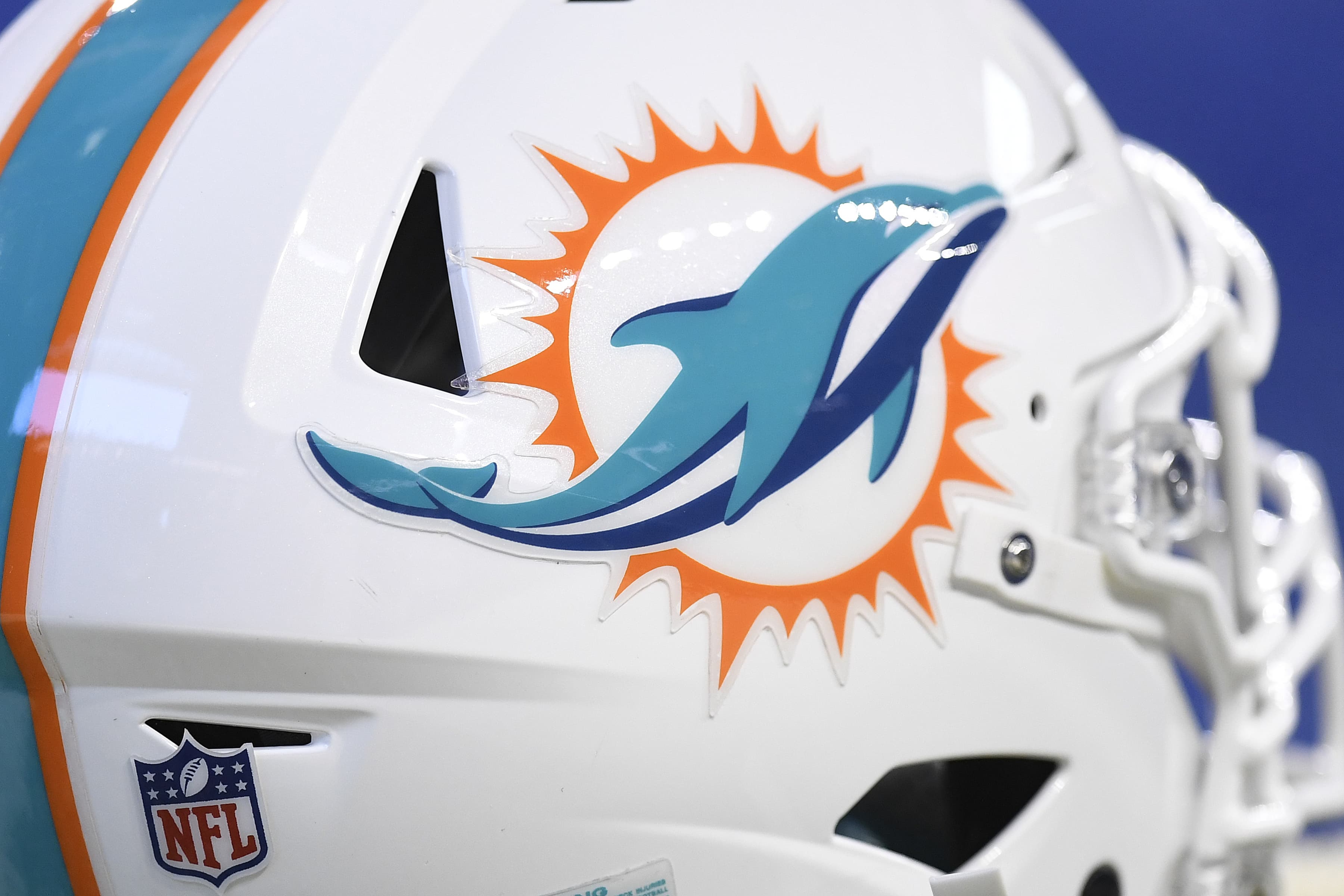 Tracking the Dolphins schedule release rumors