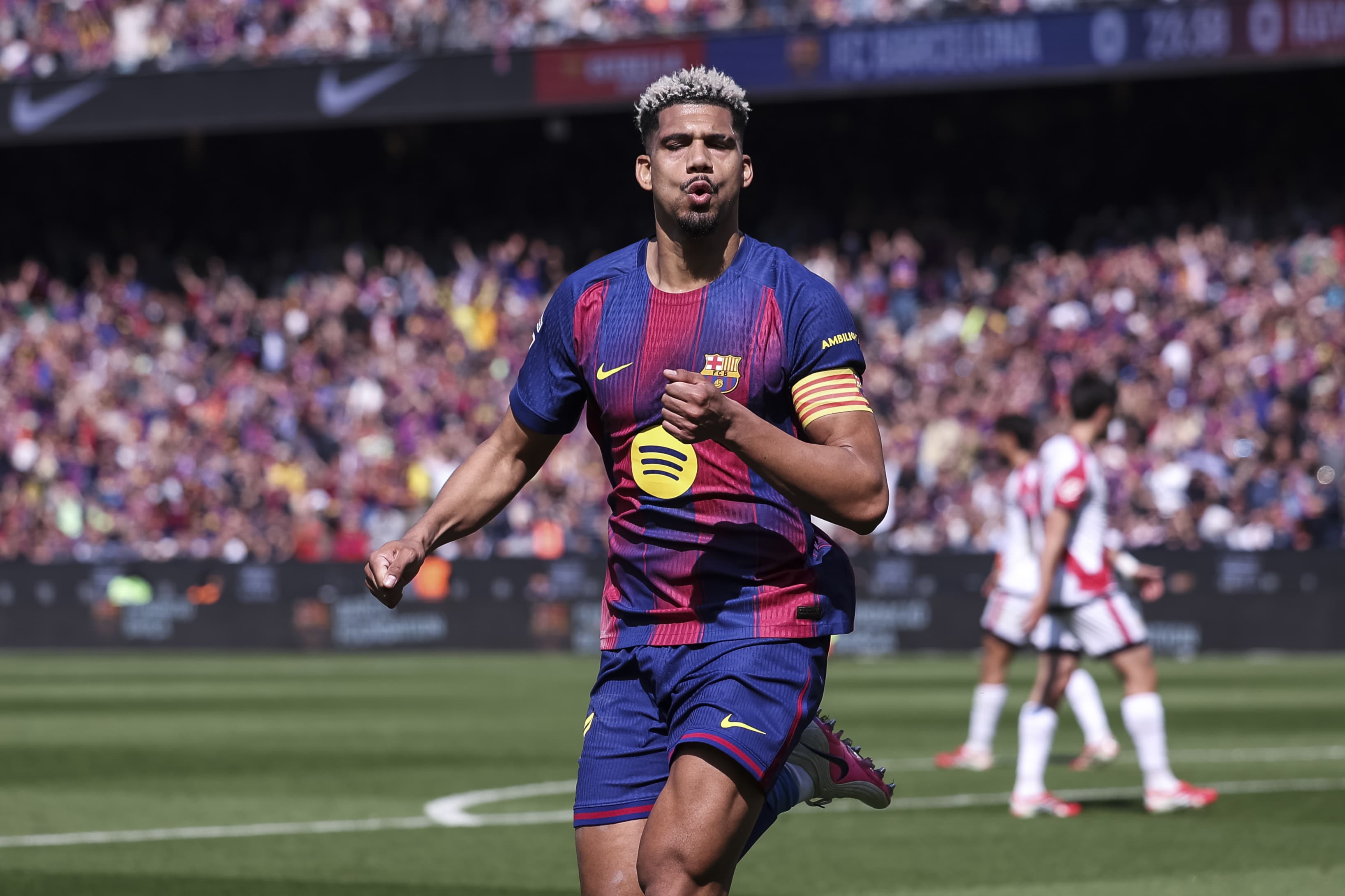 Ronald Araujo to stay, Andreas Christensen to go? Barcelona’s defensive plans taking shape