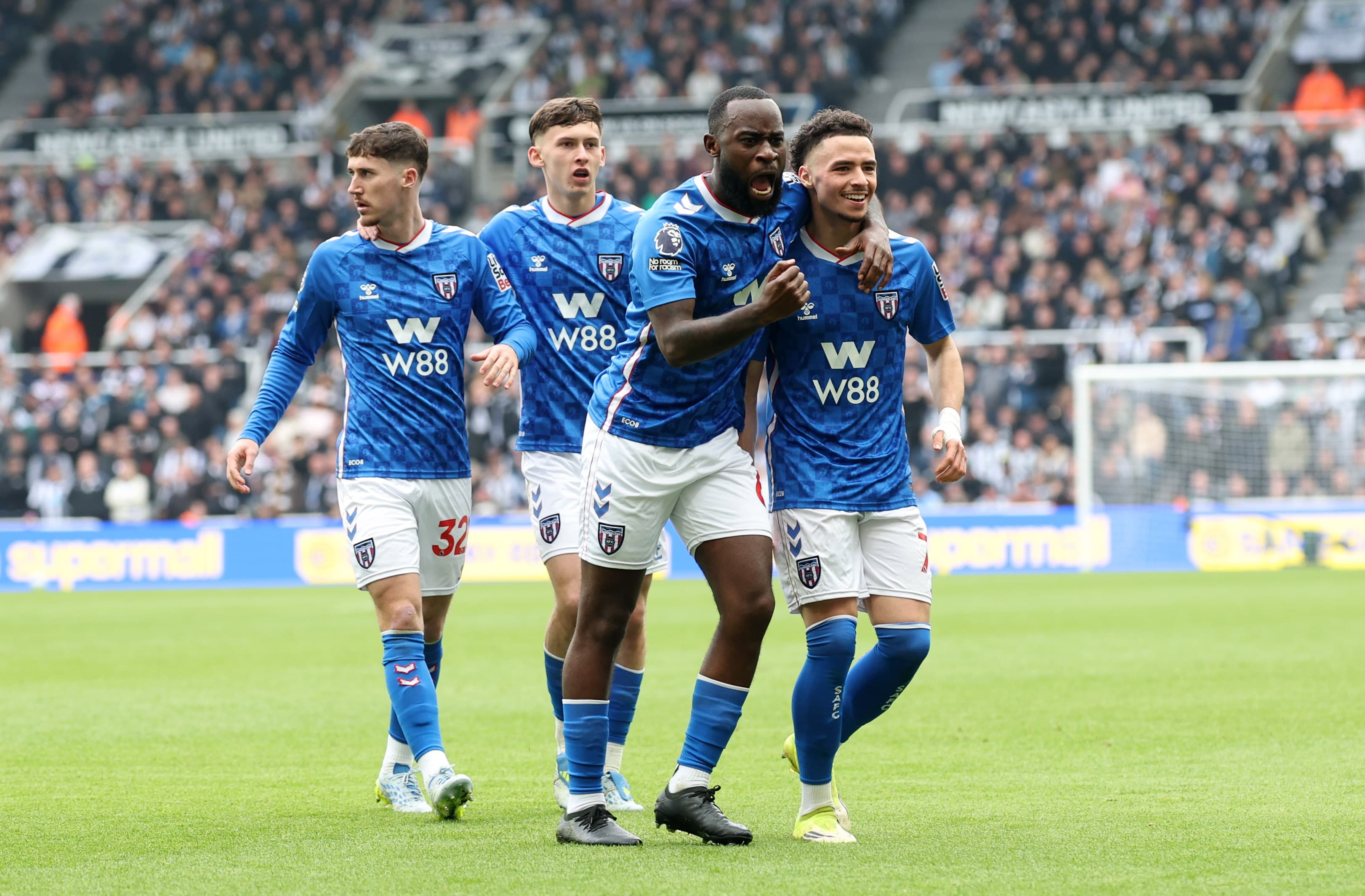 The North East Remains Red And White!