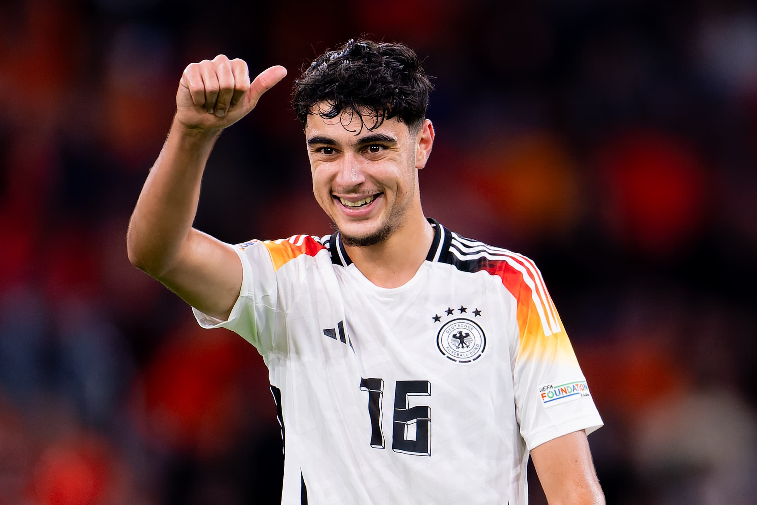 Aleksander Pavlović plays being a starter at the World Cup cool