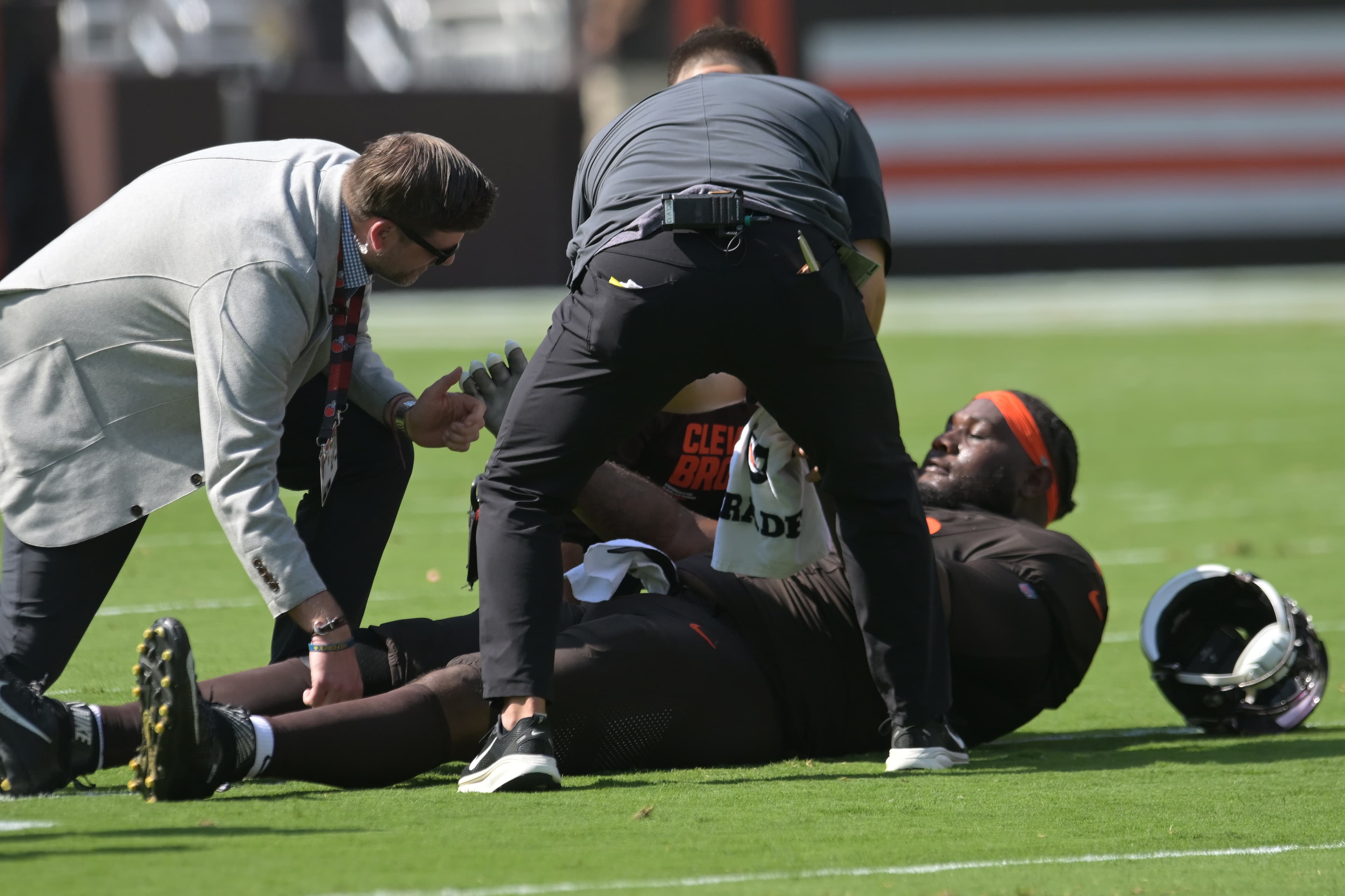 Browns OT Dawand Jones’ workout video creates concern, excitement