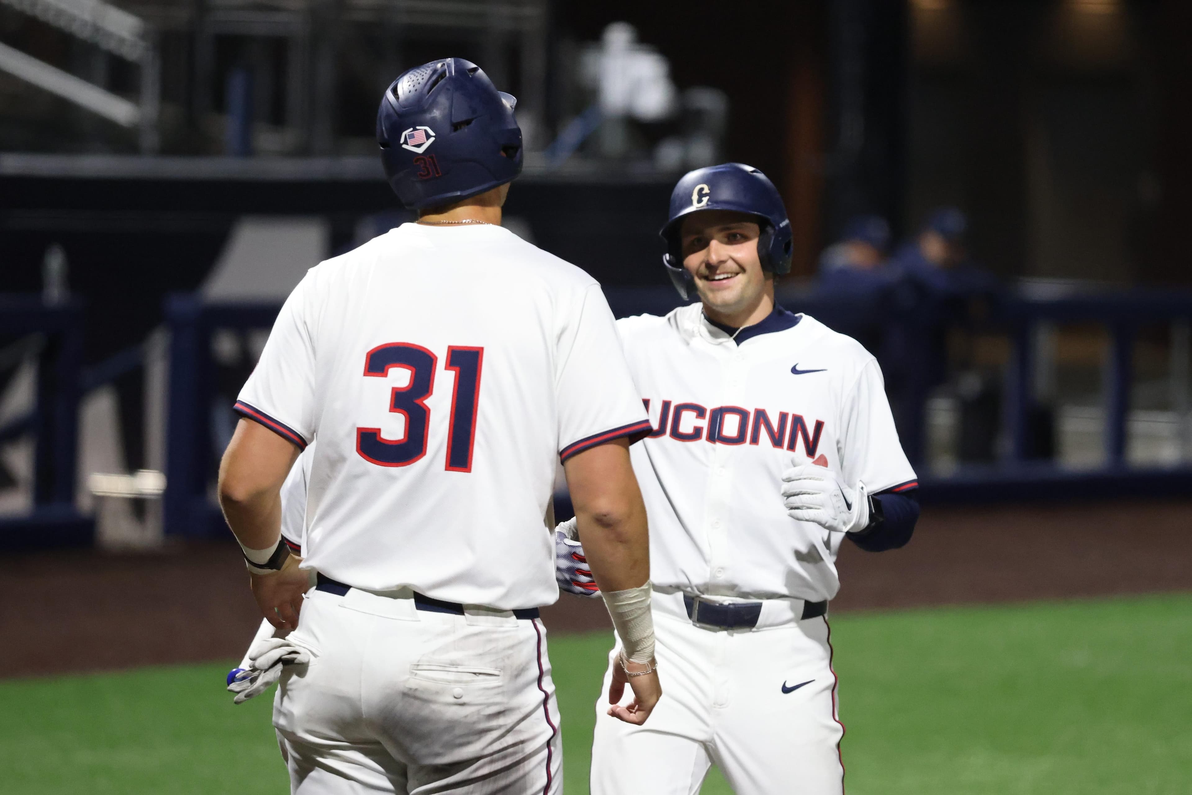 Dalena blast the difference in UConn’s 6-5 win over Villanova
