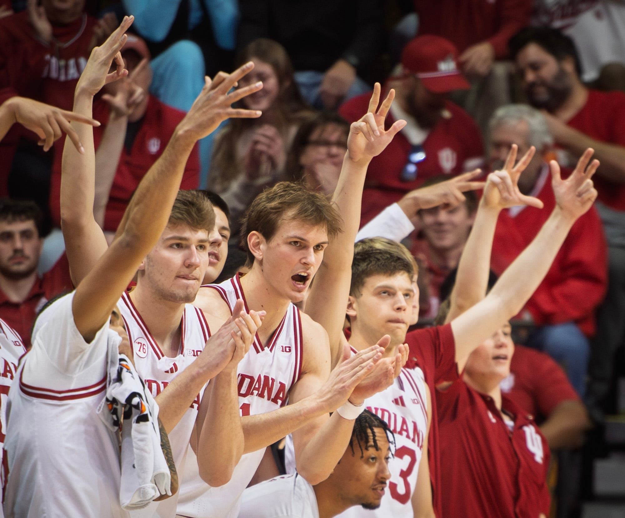 🚨 LeBron Joins Golden 5 Elite on Cavaliers’ Slam Dunk Tour!