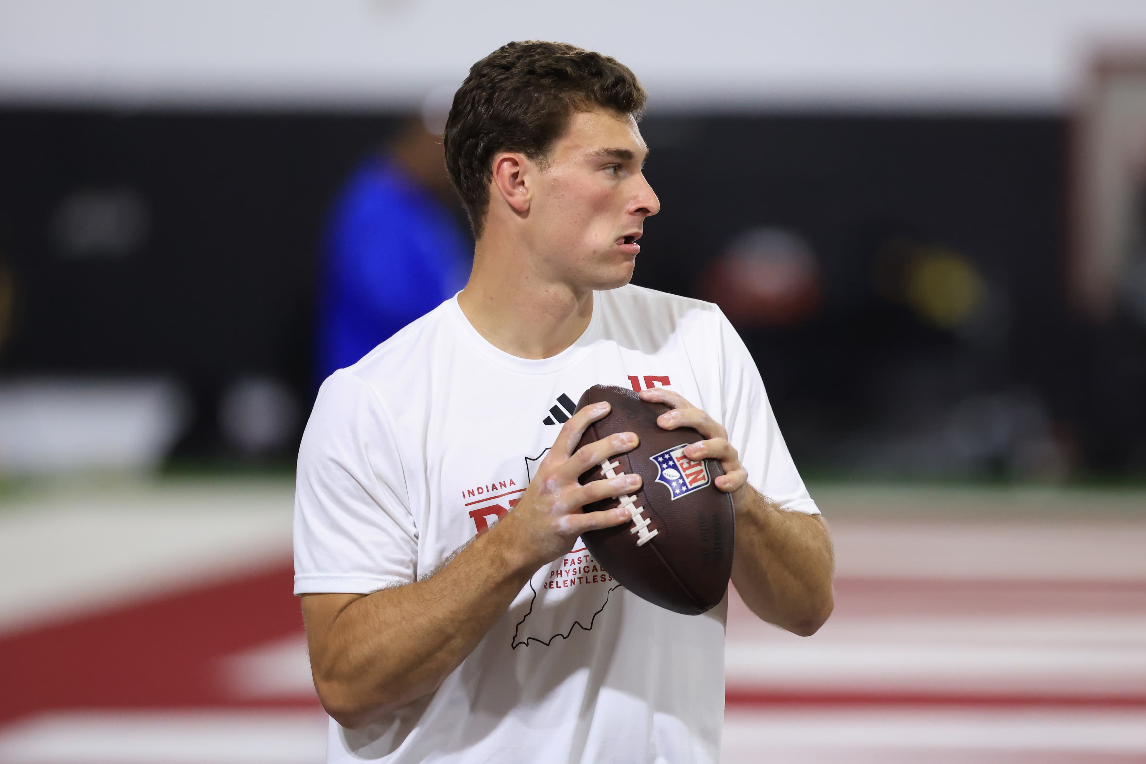 Submit your Las Vegas Raiders 2026 NFL draft mailbag questions!