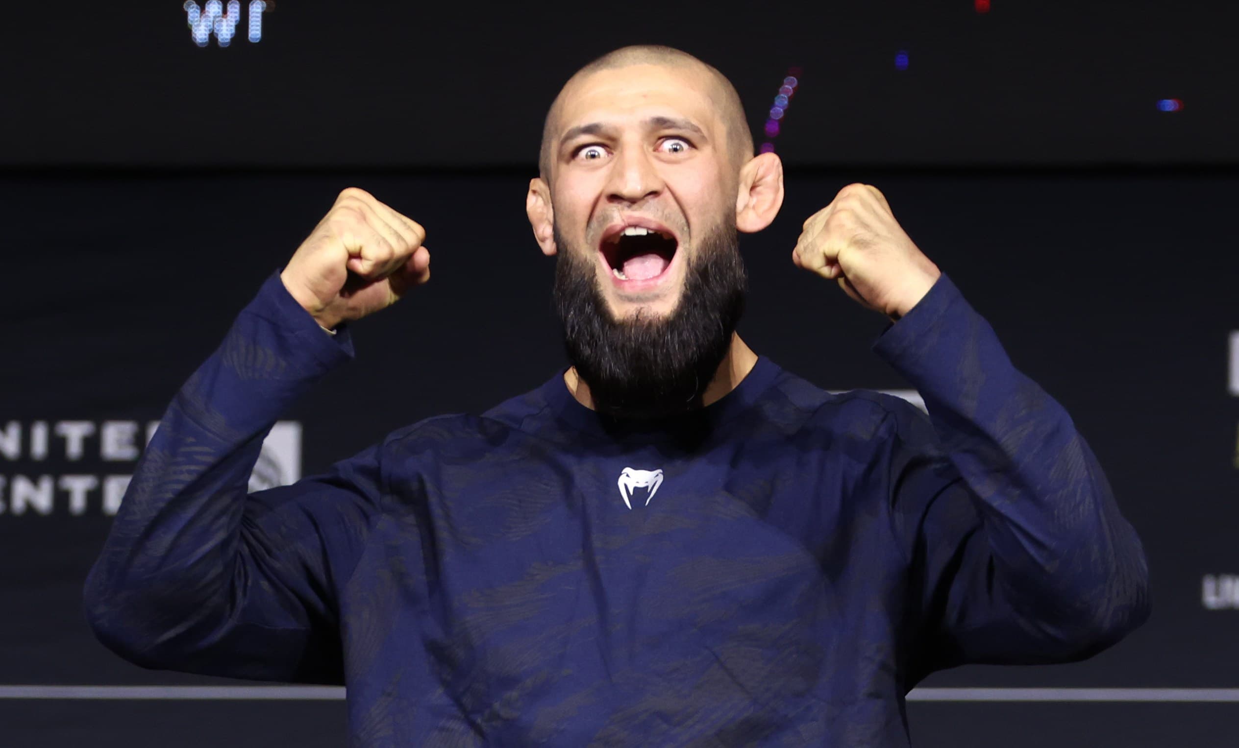 Midnight Mania! Khamzat Quickly Strangles Mighty Mouse