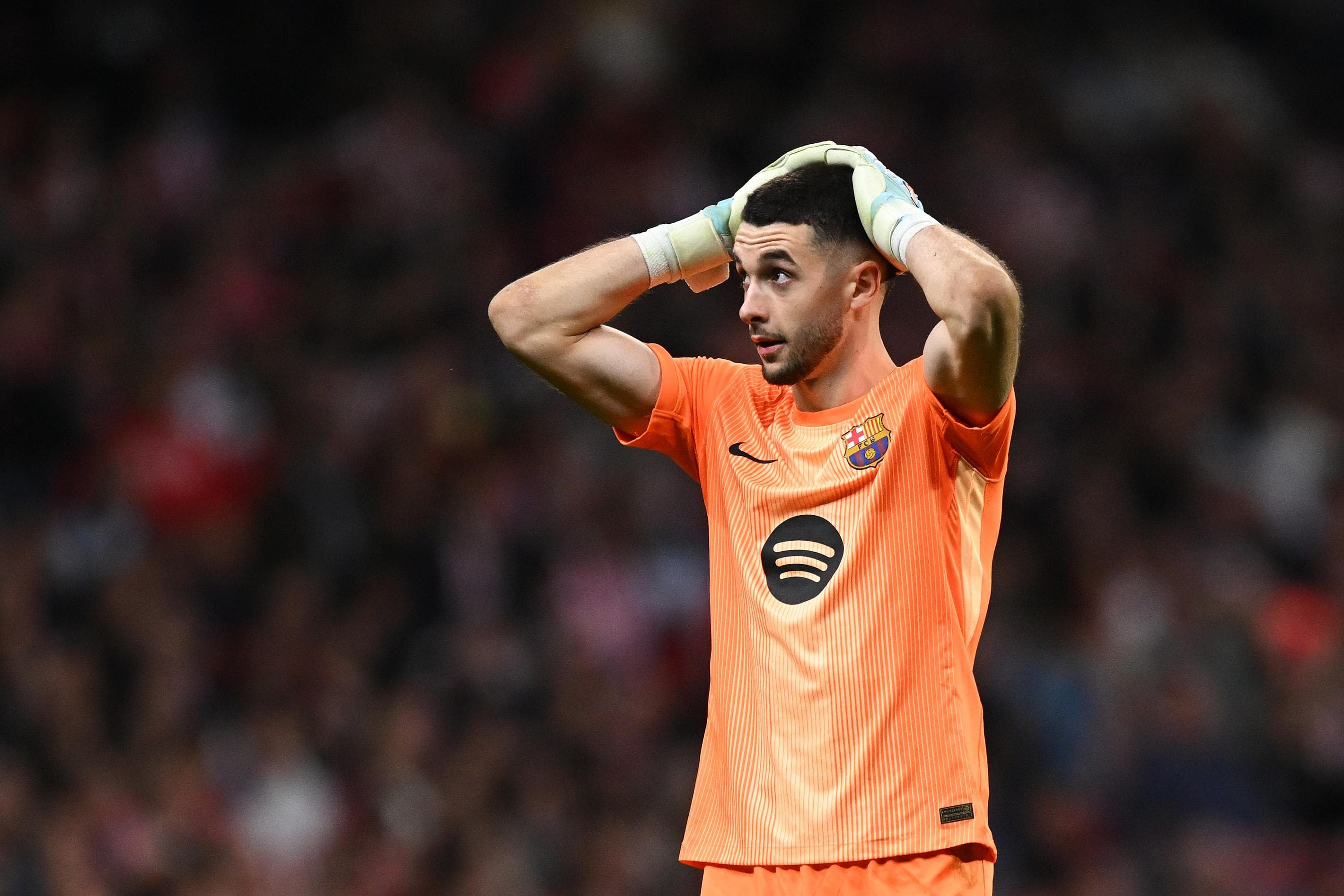 ‘We need to find the balance’ – Joan Garcia talks Barcelona’s Champions League ambitions