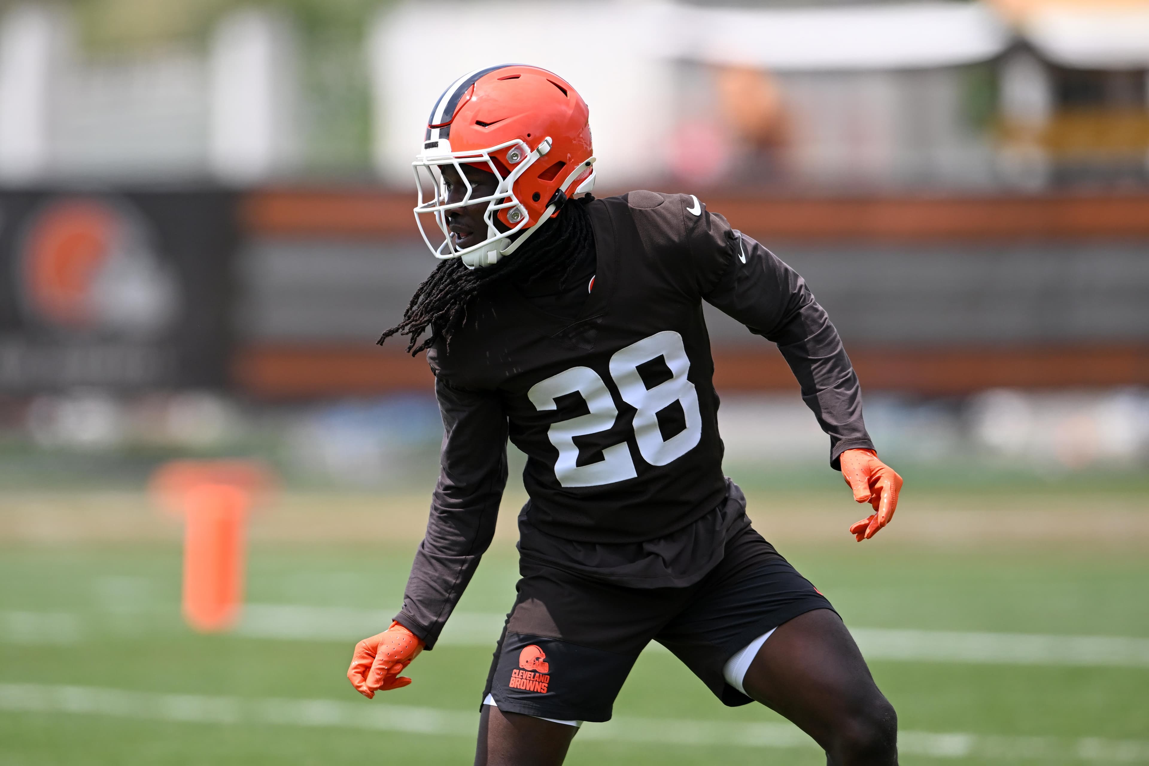 Browns roster: A clear role’s emerging for Emmanuel McNeil-Warren in 2026