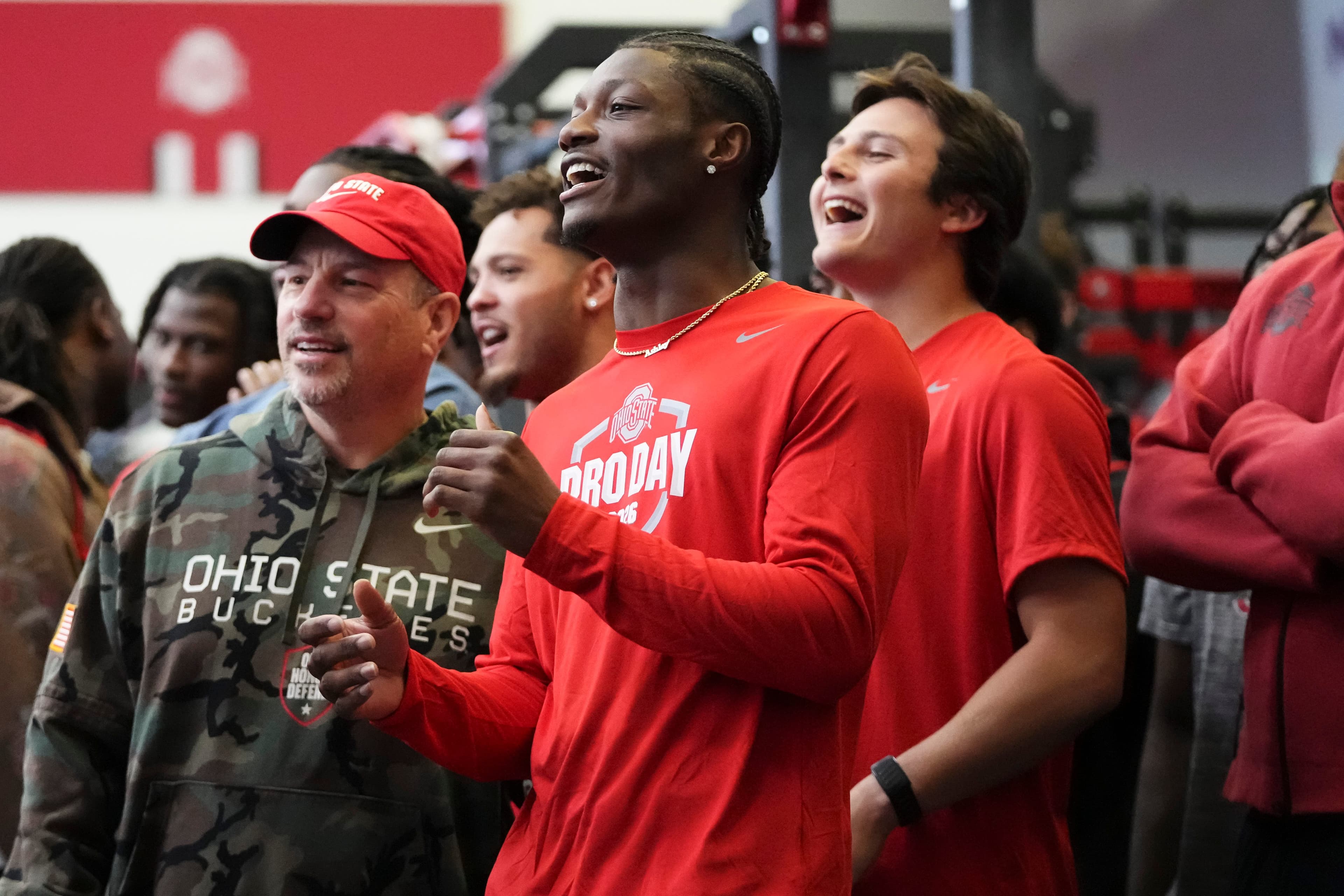 Browns mock draft: 2 All-Offense versions, 1 with Cowboys trade down