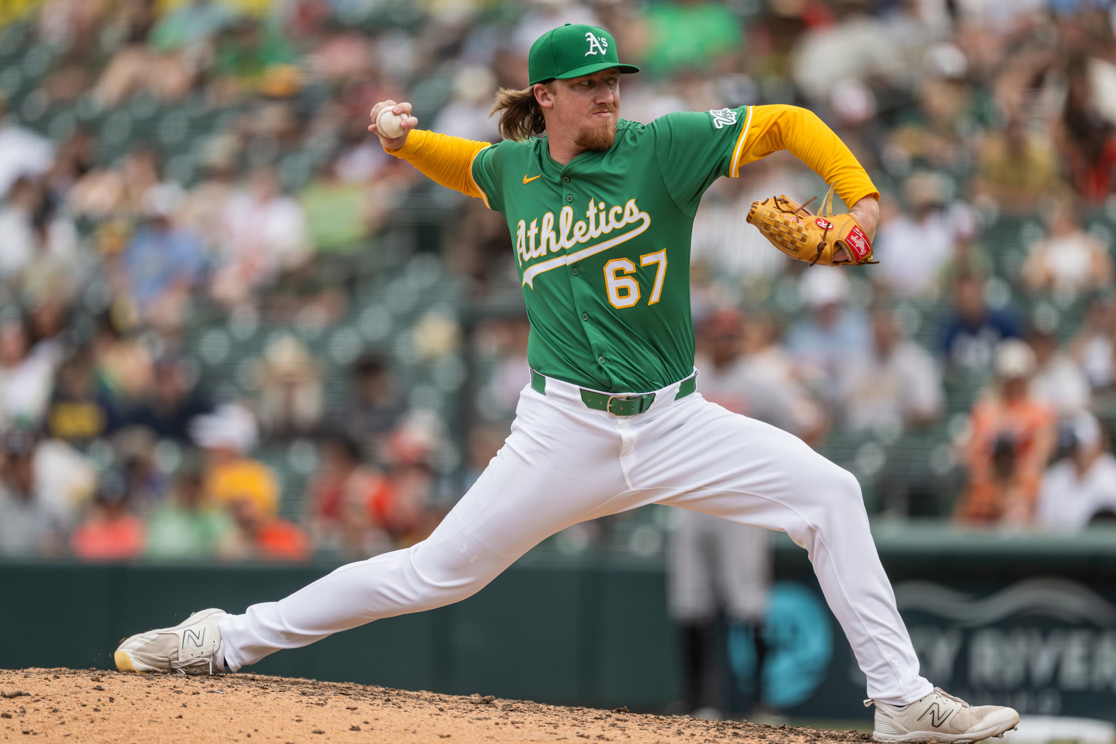 Dodgers claim Grant Holman off waivers from Diamondbacks