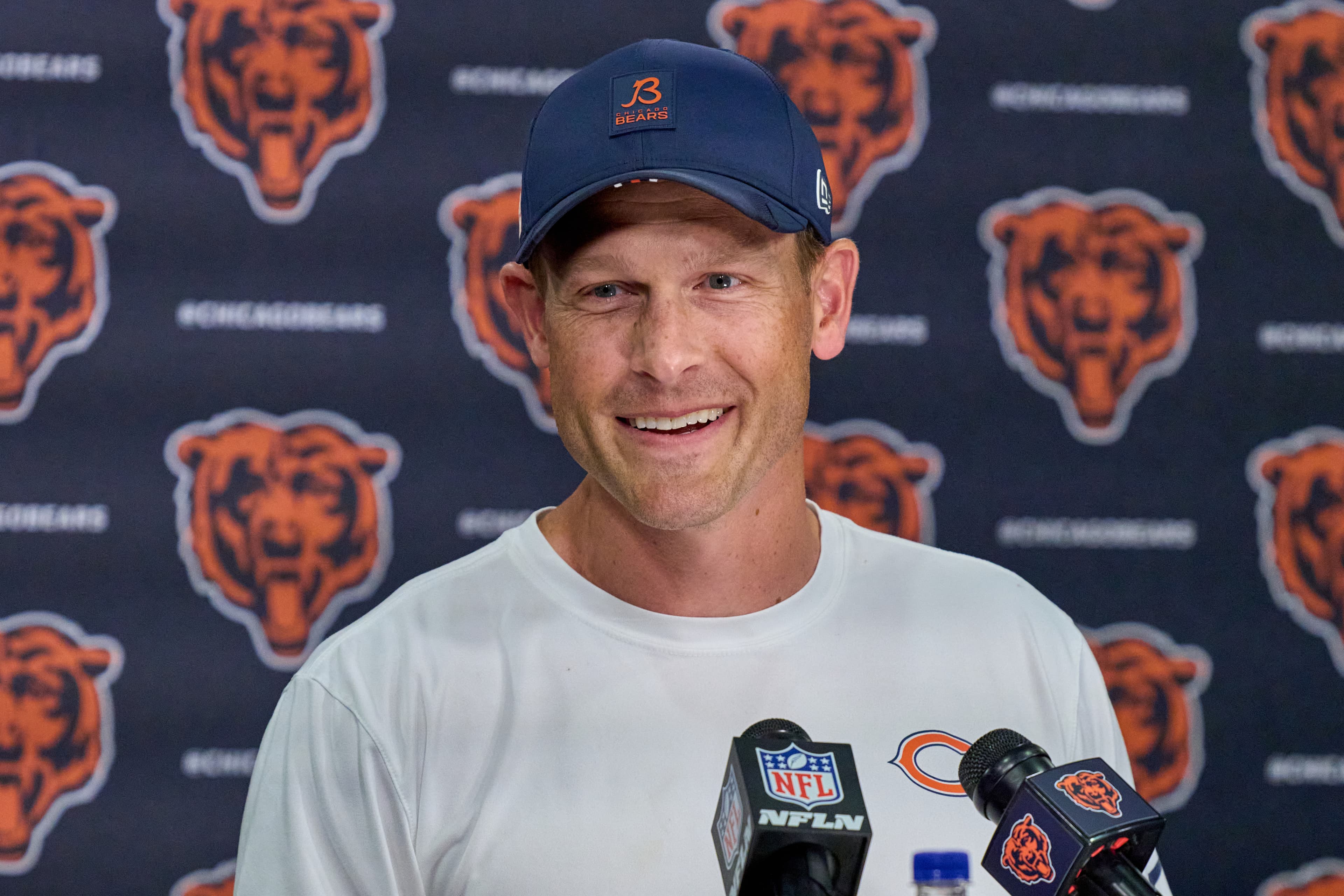 The Bear’s Den, April 10, 2026