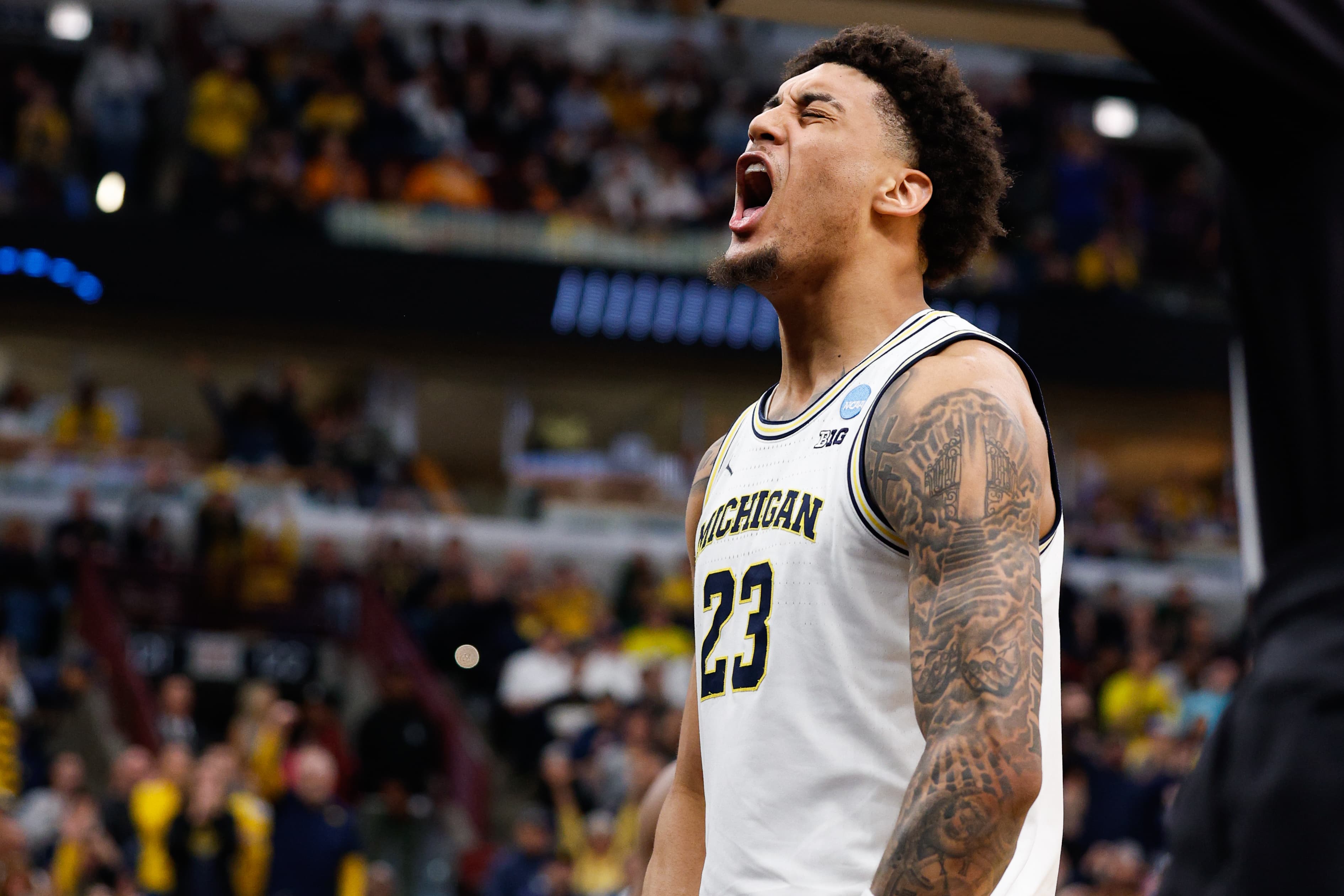 Betting odds released for Michigan Basketball vs Arizona in Final Four