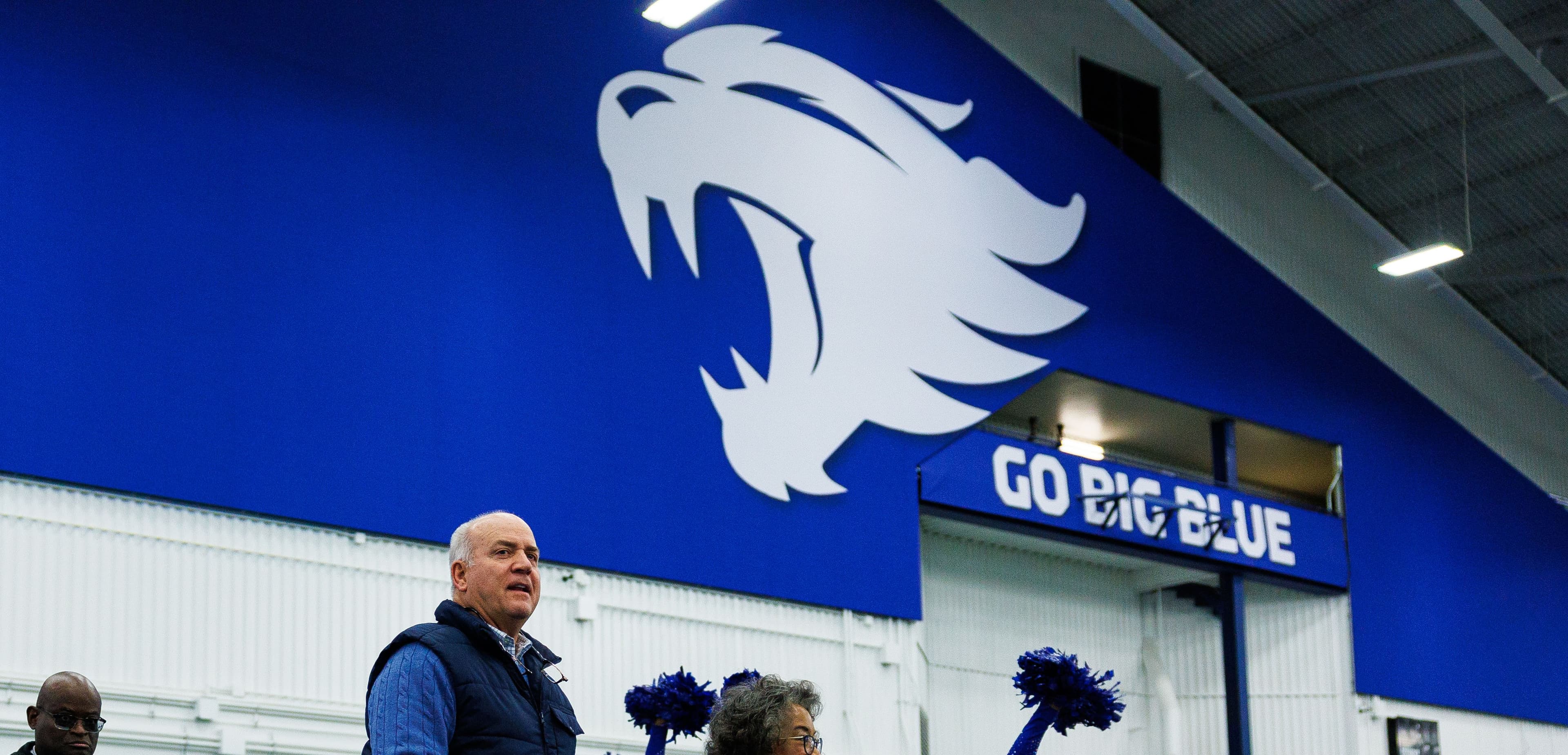 Matthias Burrell commits to Kentucky Football