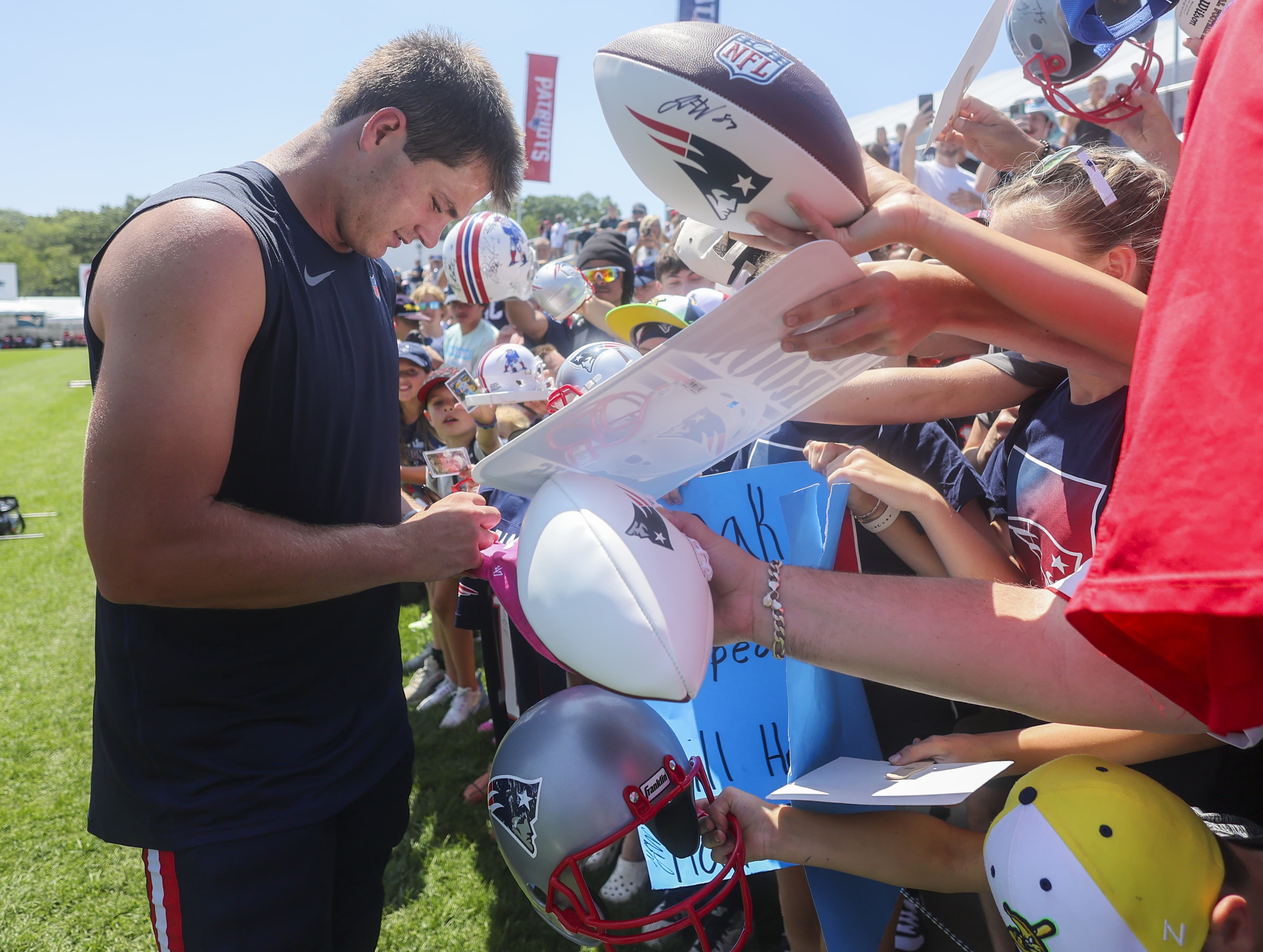 Patriots survey results: Fans not thrilled about ‘Hard Knocks’ participation