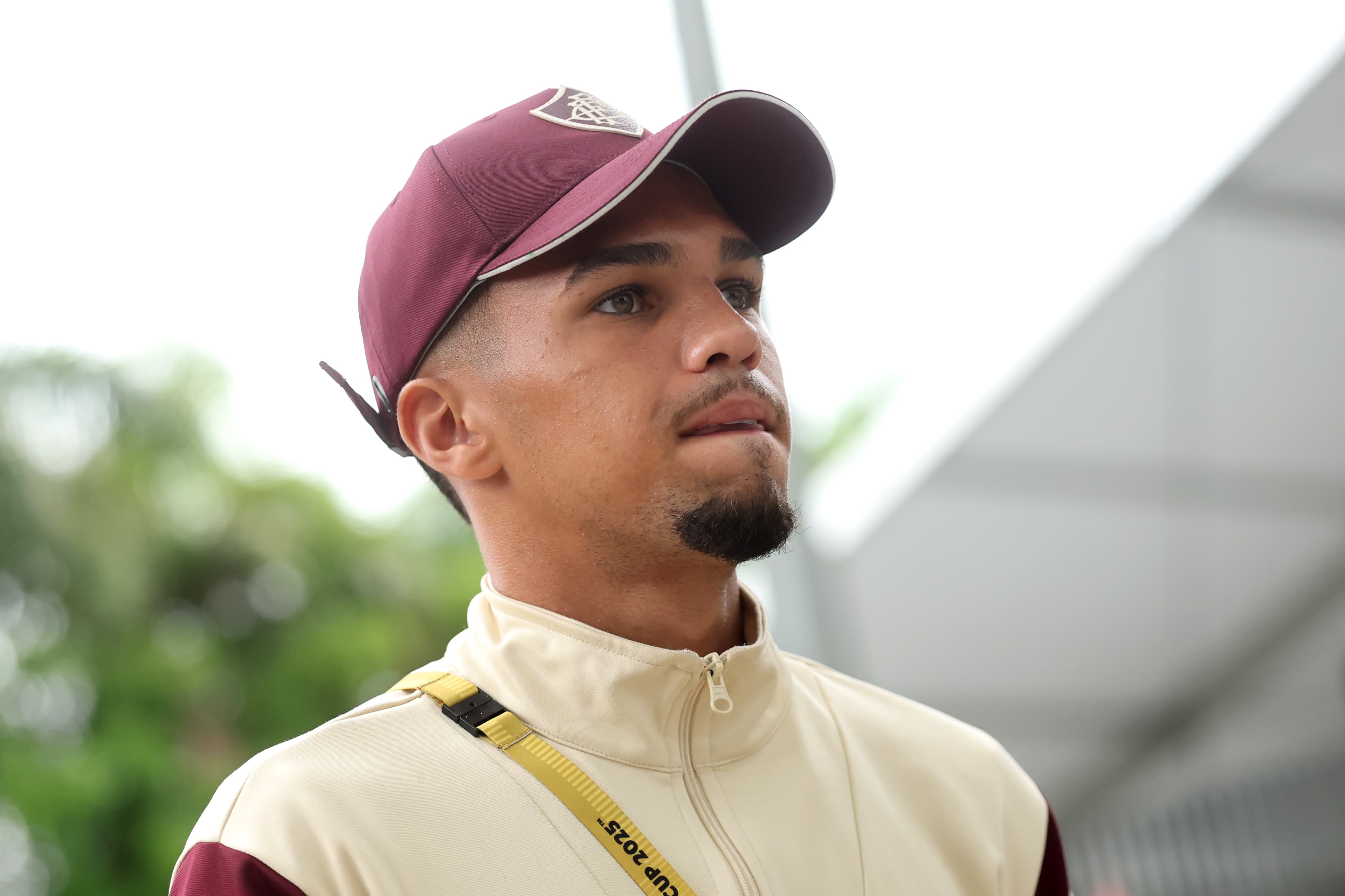 Barcelona ‘offered’ chance to sign Fluminense winger for €7m