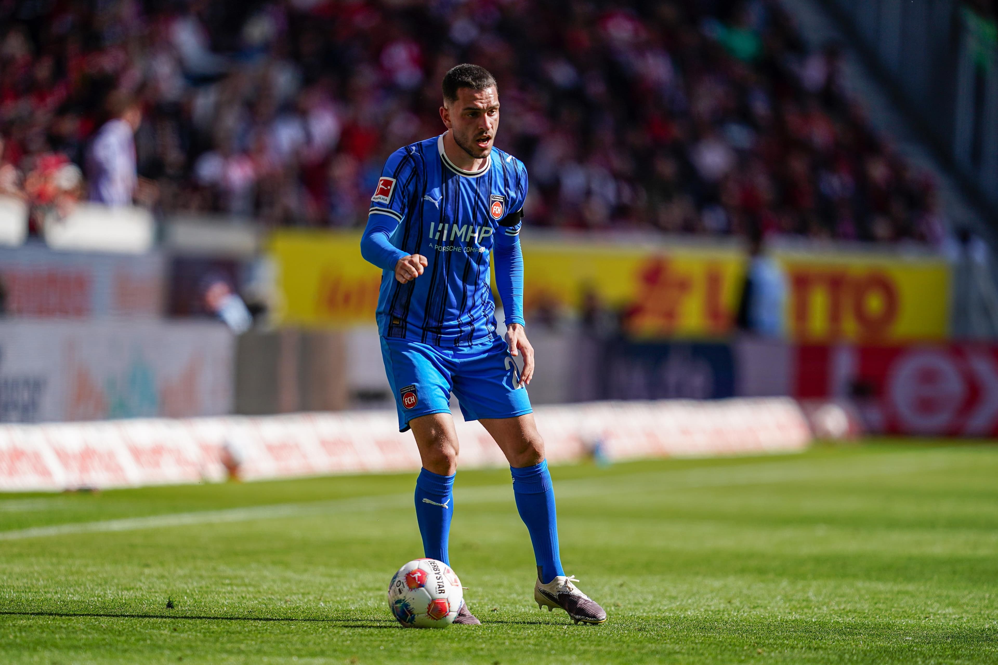 Report: Bayern Munich youngster Arijon Ibrahimović likely to leave club