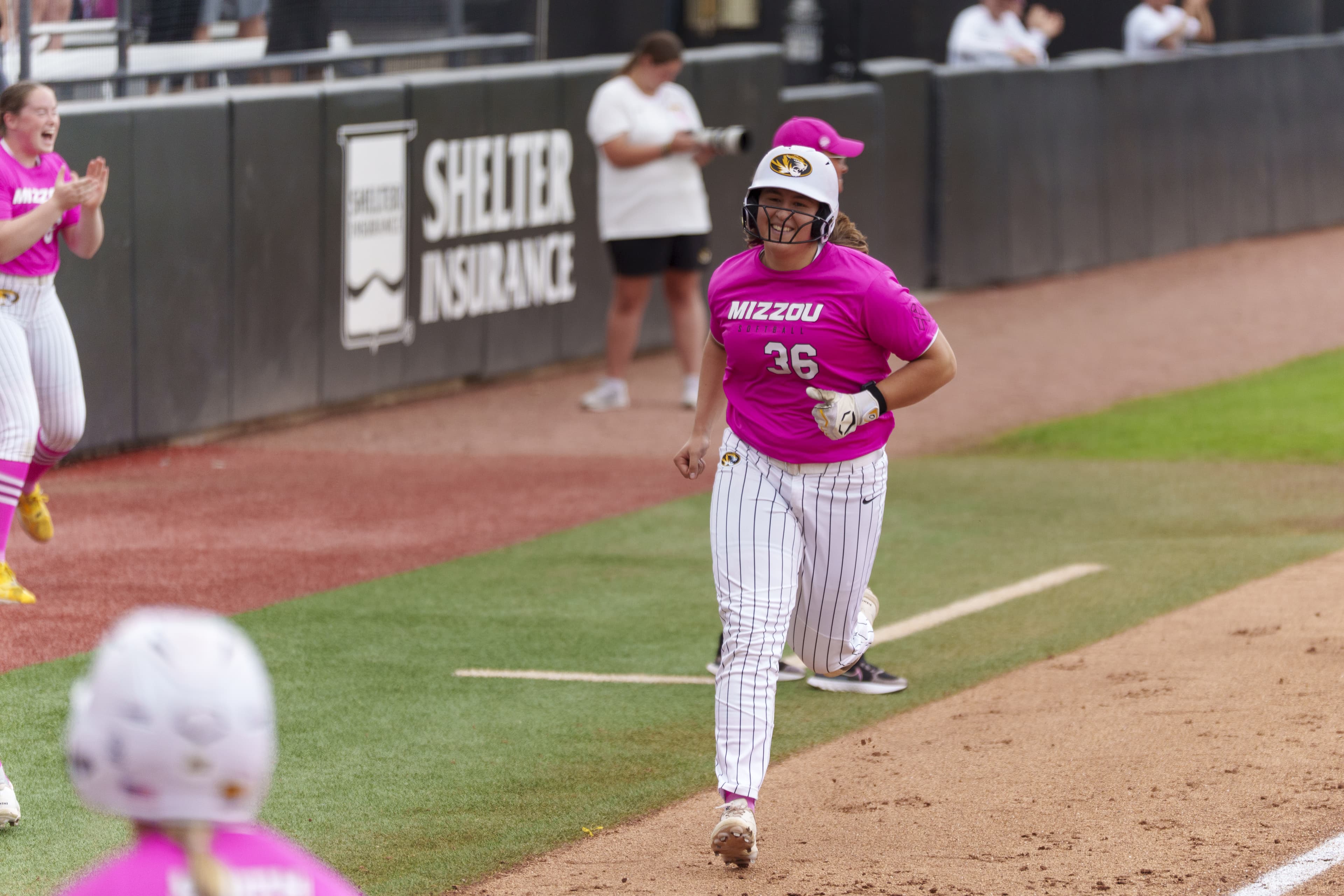 Hay’s late homer lifts Mizzou softball over kU