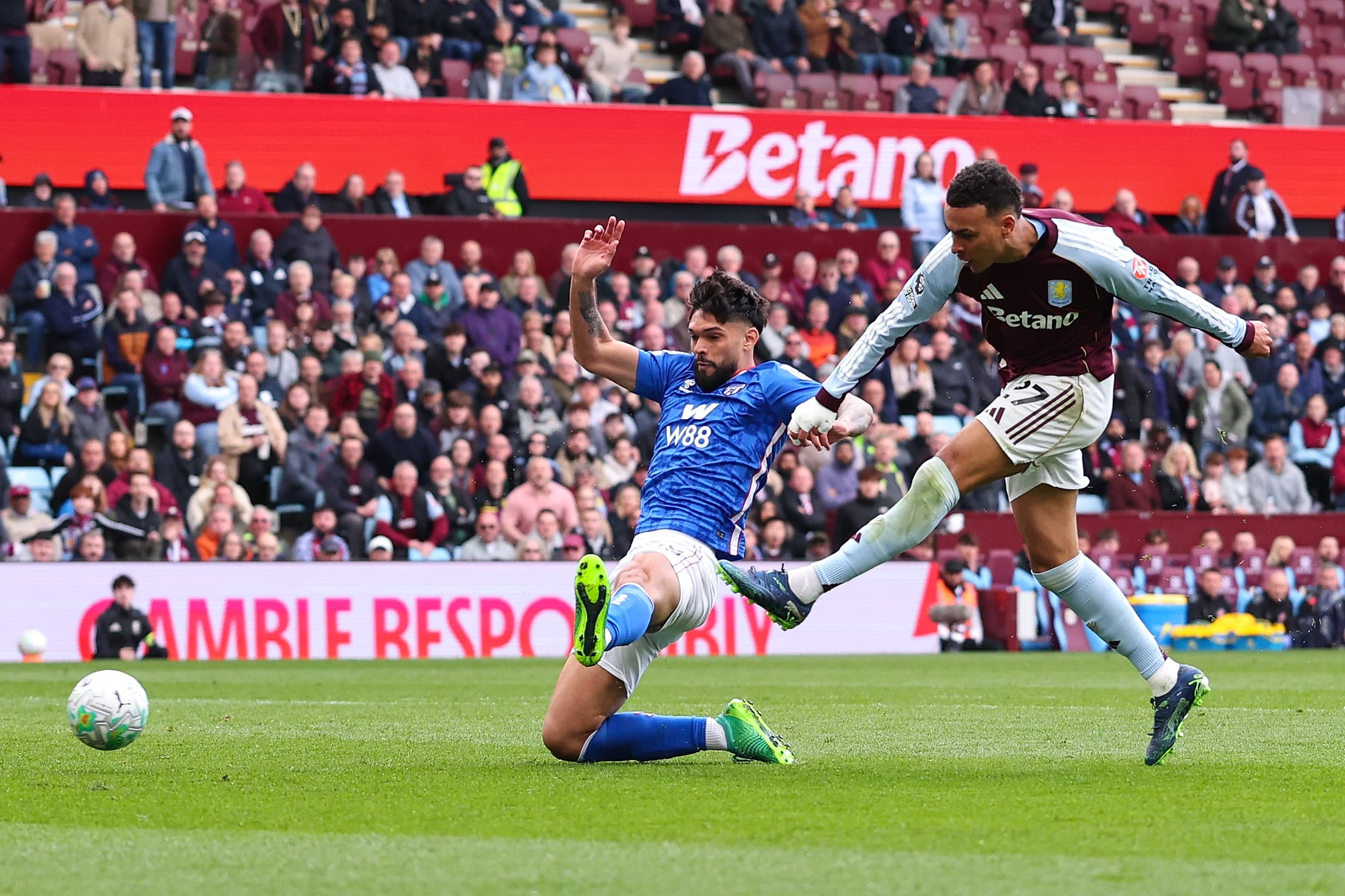 Fan Letters: “Sunderland Paid The Price After A Gritty Fightback”