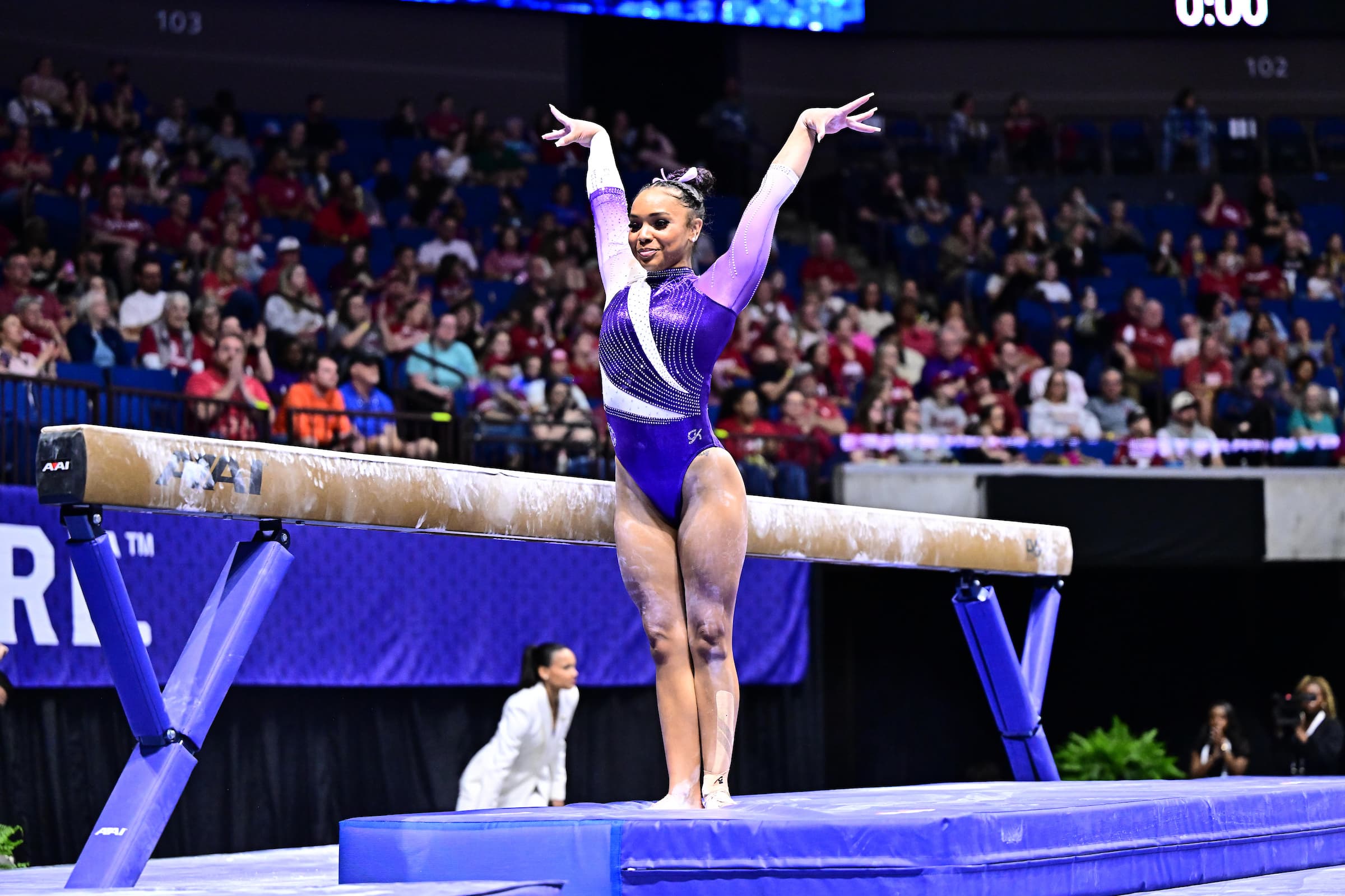 Tigers Finish 3rd at SECs, Pick Up Three Titles