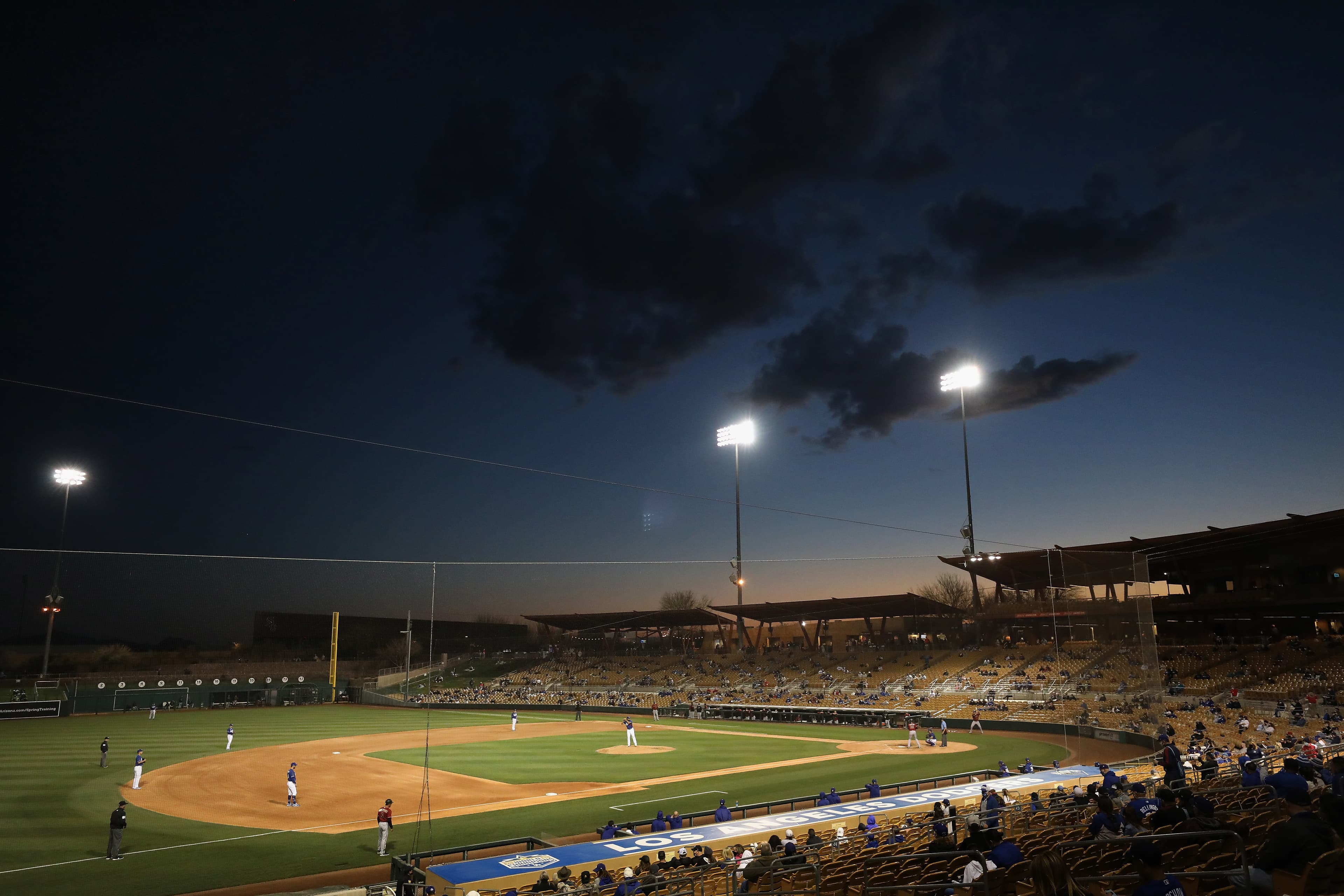 Arizona Diamondbacks 2, Chicago White Sox 4