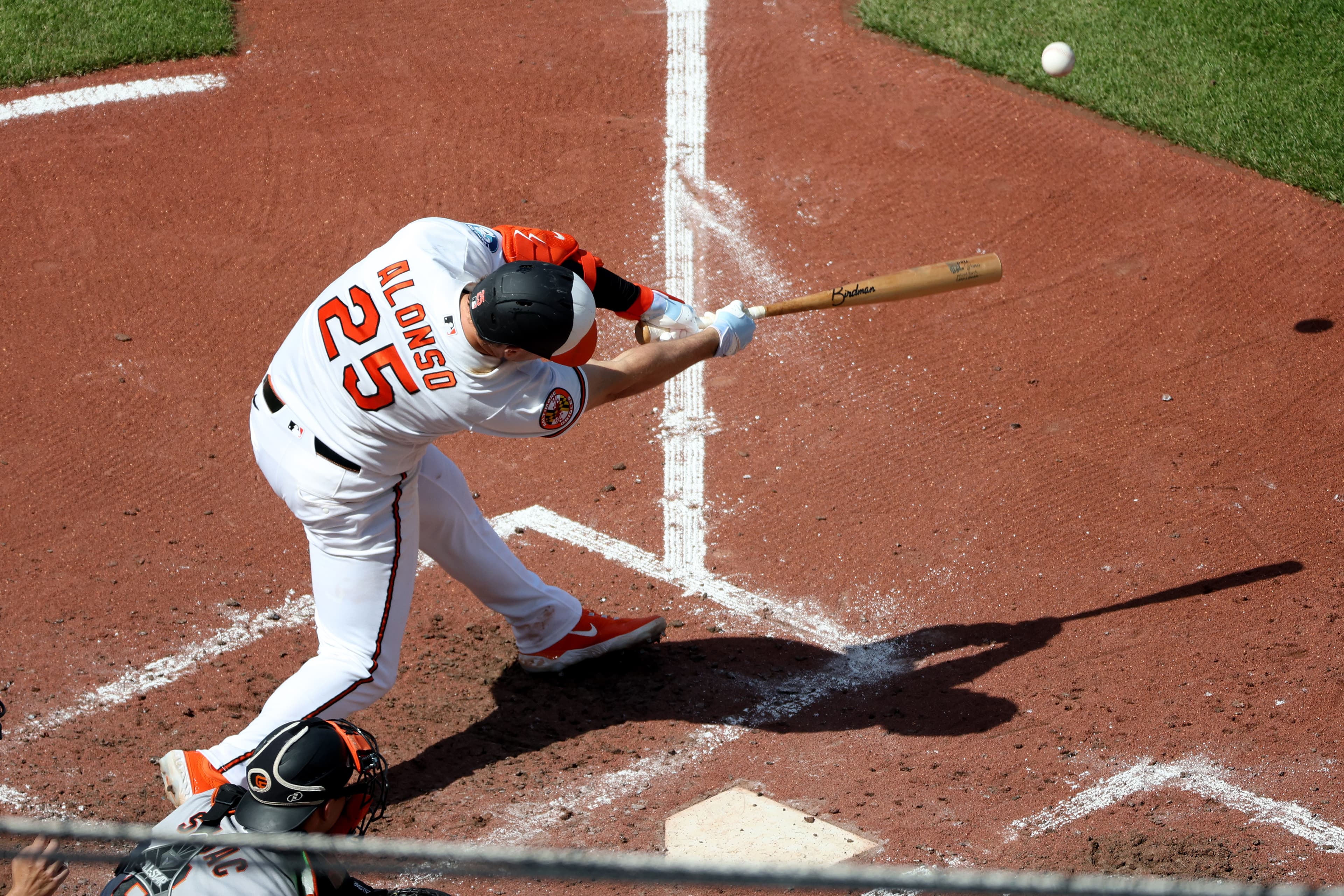 Giants unable to close out at-bats, innings, or series