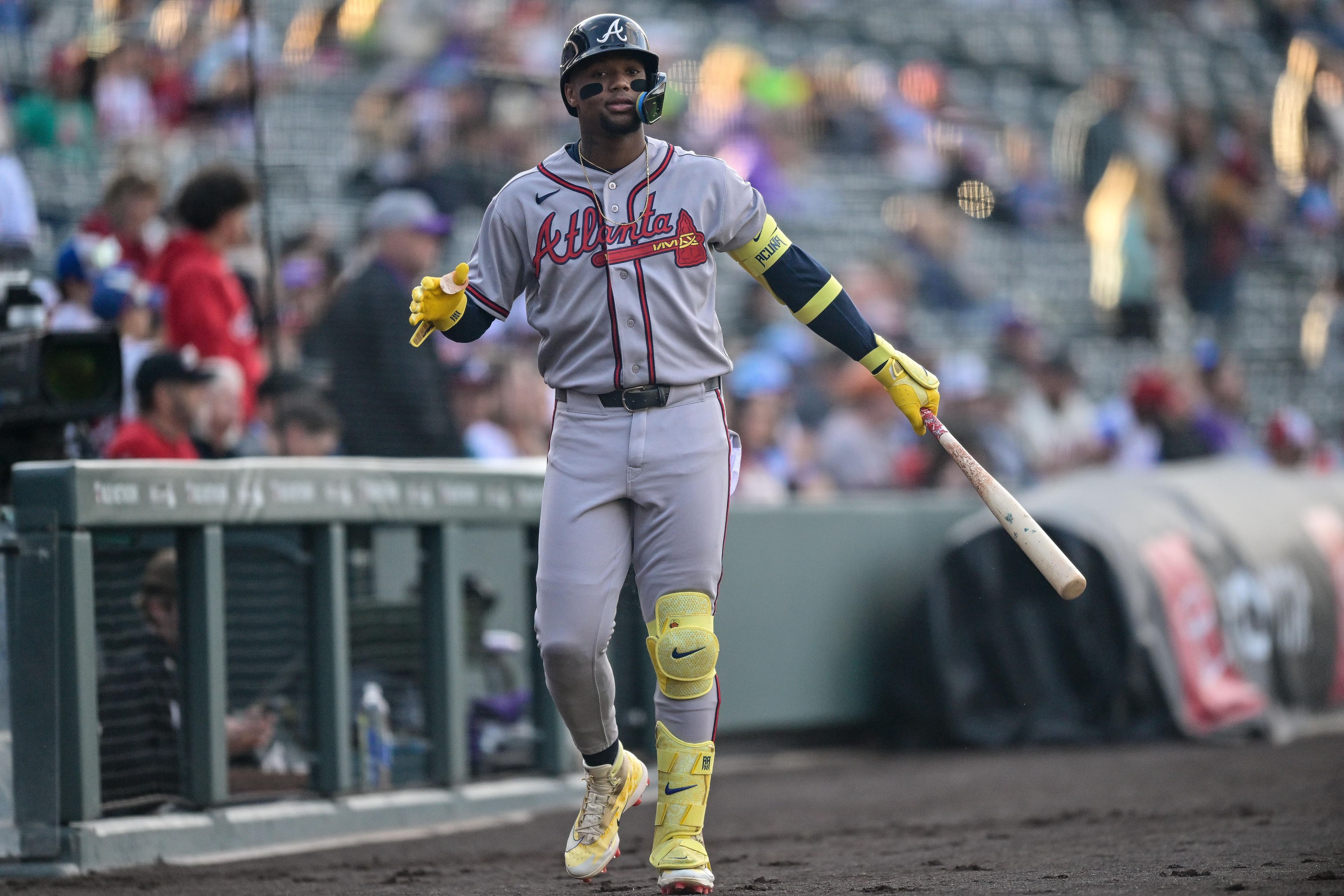 Ronald Acuña Jr. exits game with apparent left hamstring ailment