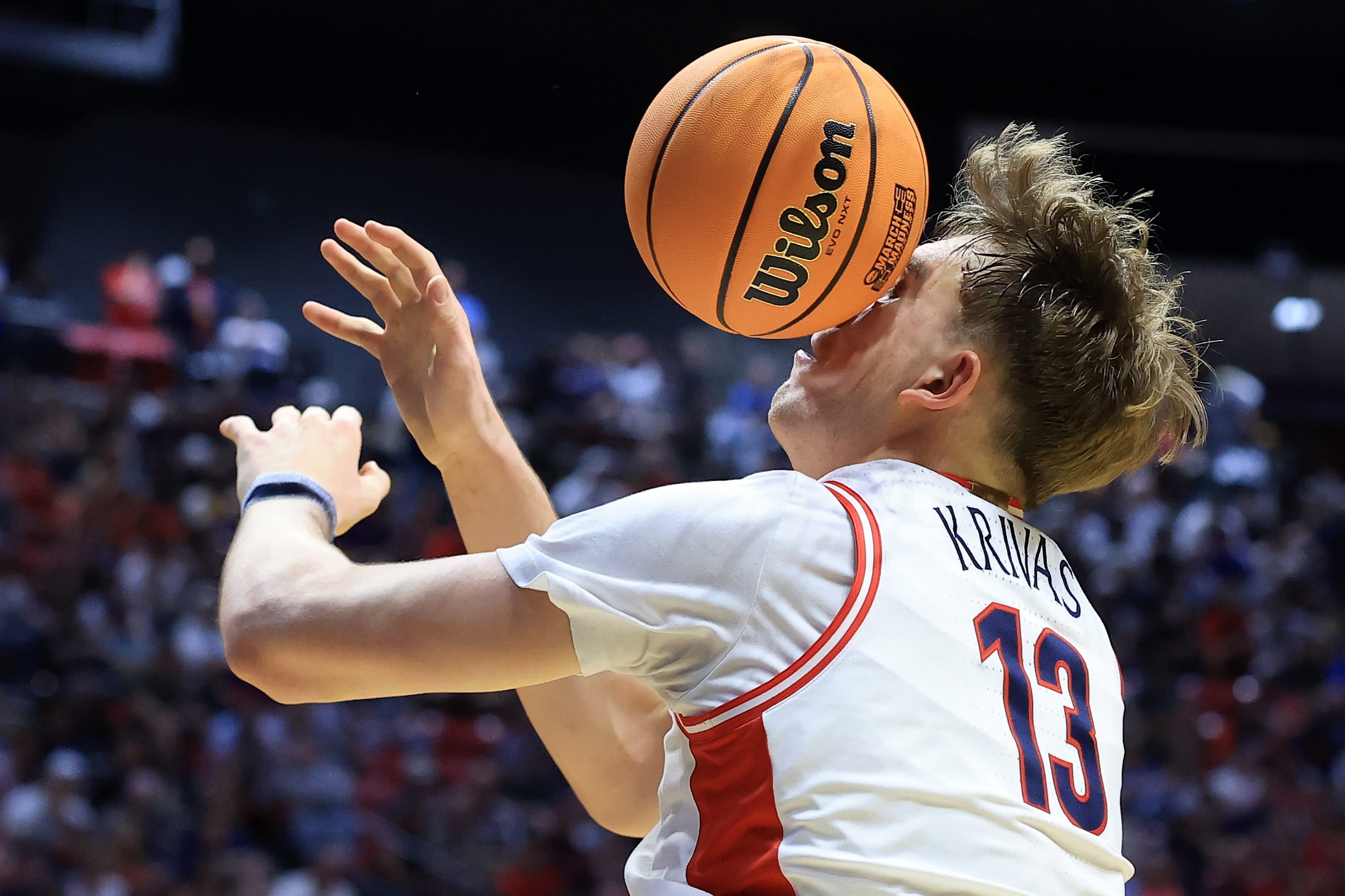 NCAA Tournament notebook: Arizona freshmen ace first postseason test