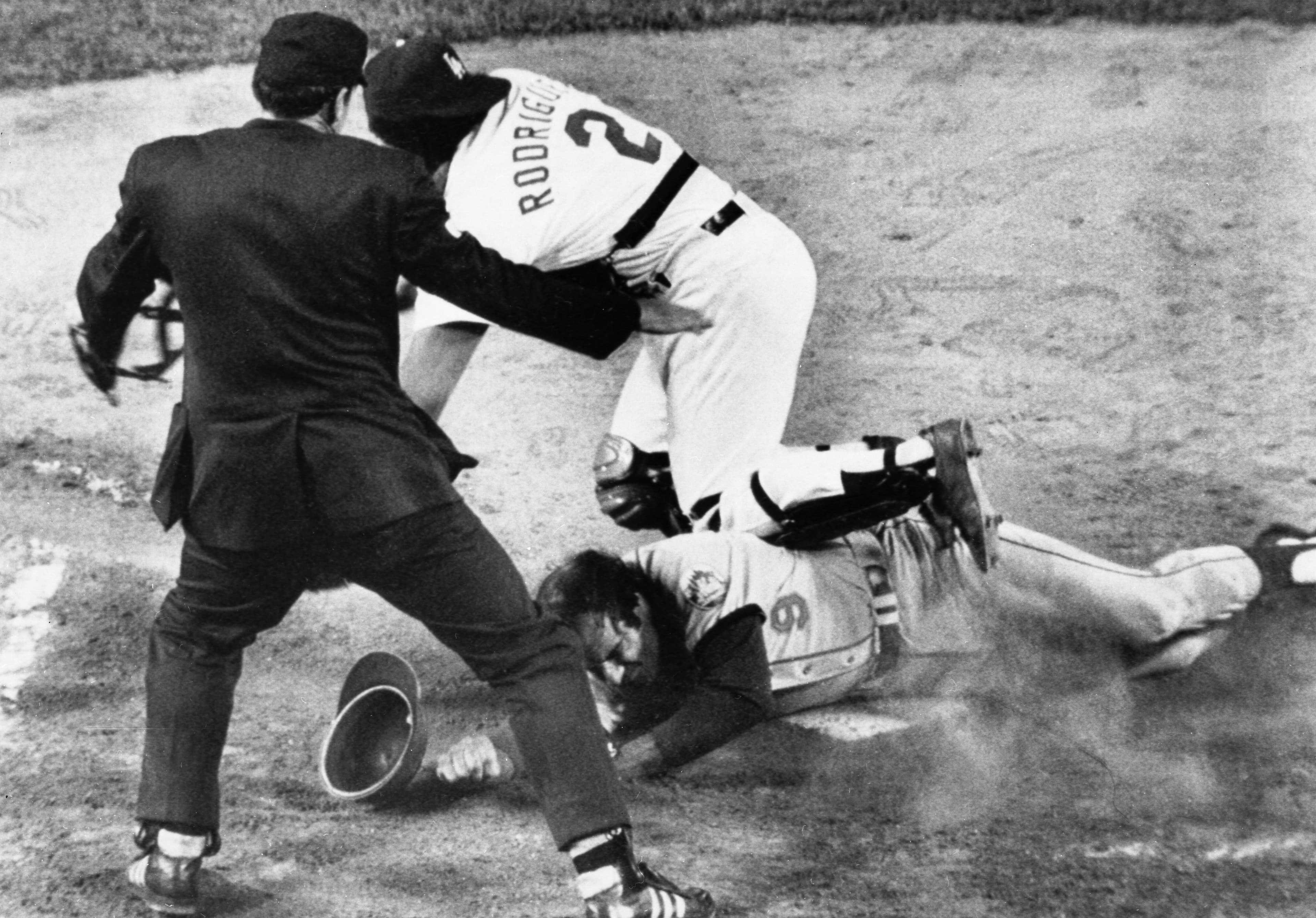 Ellie Rodríguez, former Dodgers catcher, dies at age 79