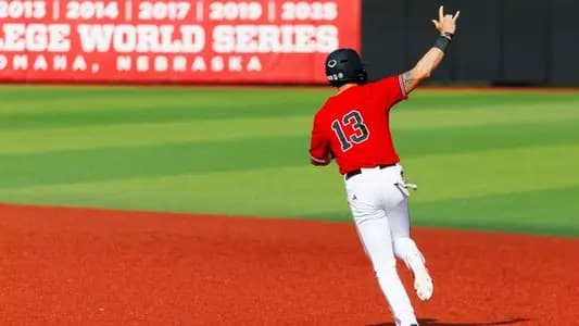 Tague Davis sets new home run record as Cards sweep Clemson