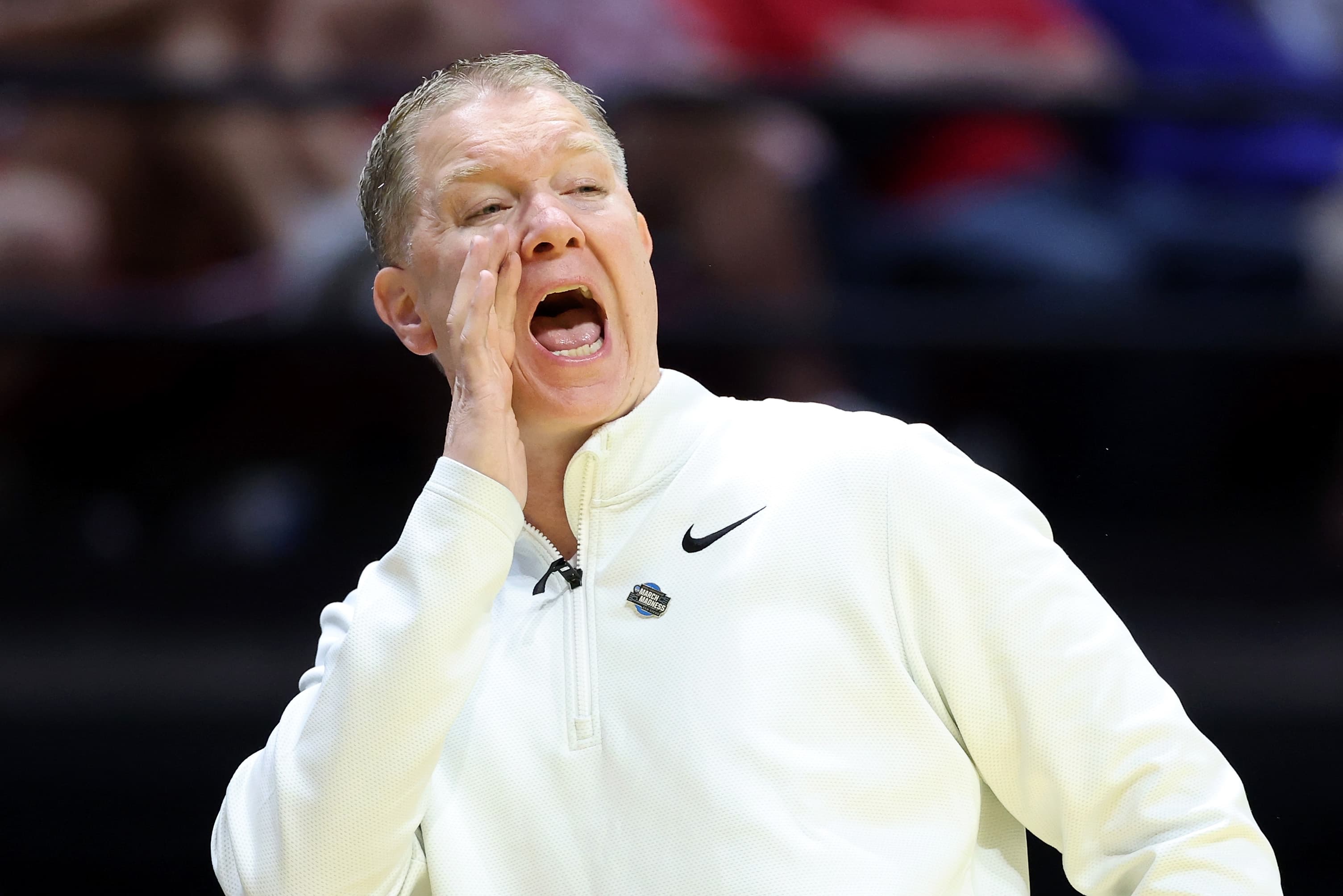 NCAA Tournament notebook: Utah State coach fan of Arizona, Tommy Lloyd’s style