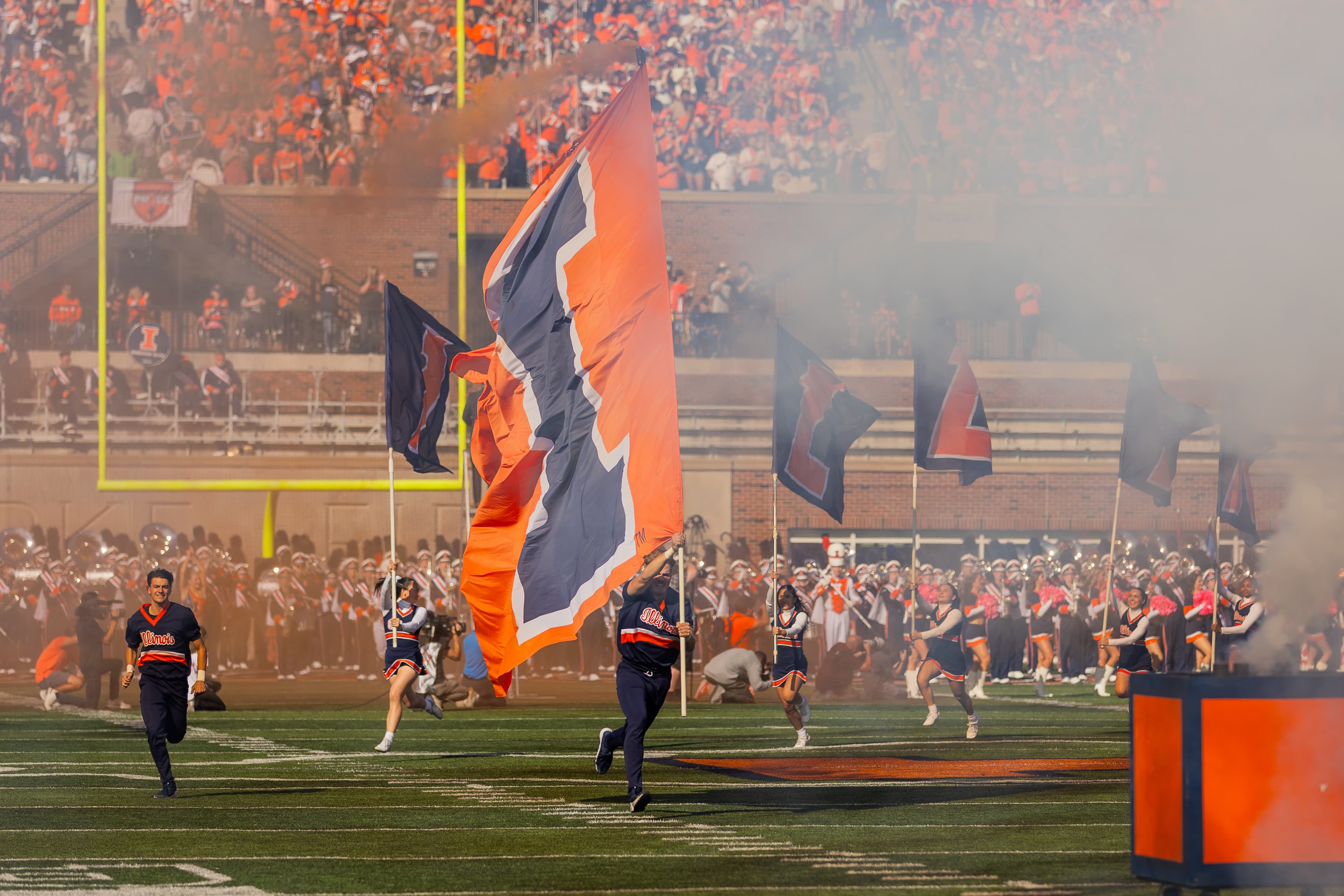 The Champaign Room wants YOU to join our team!