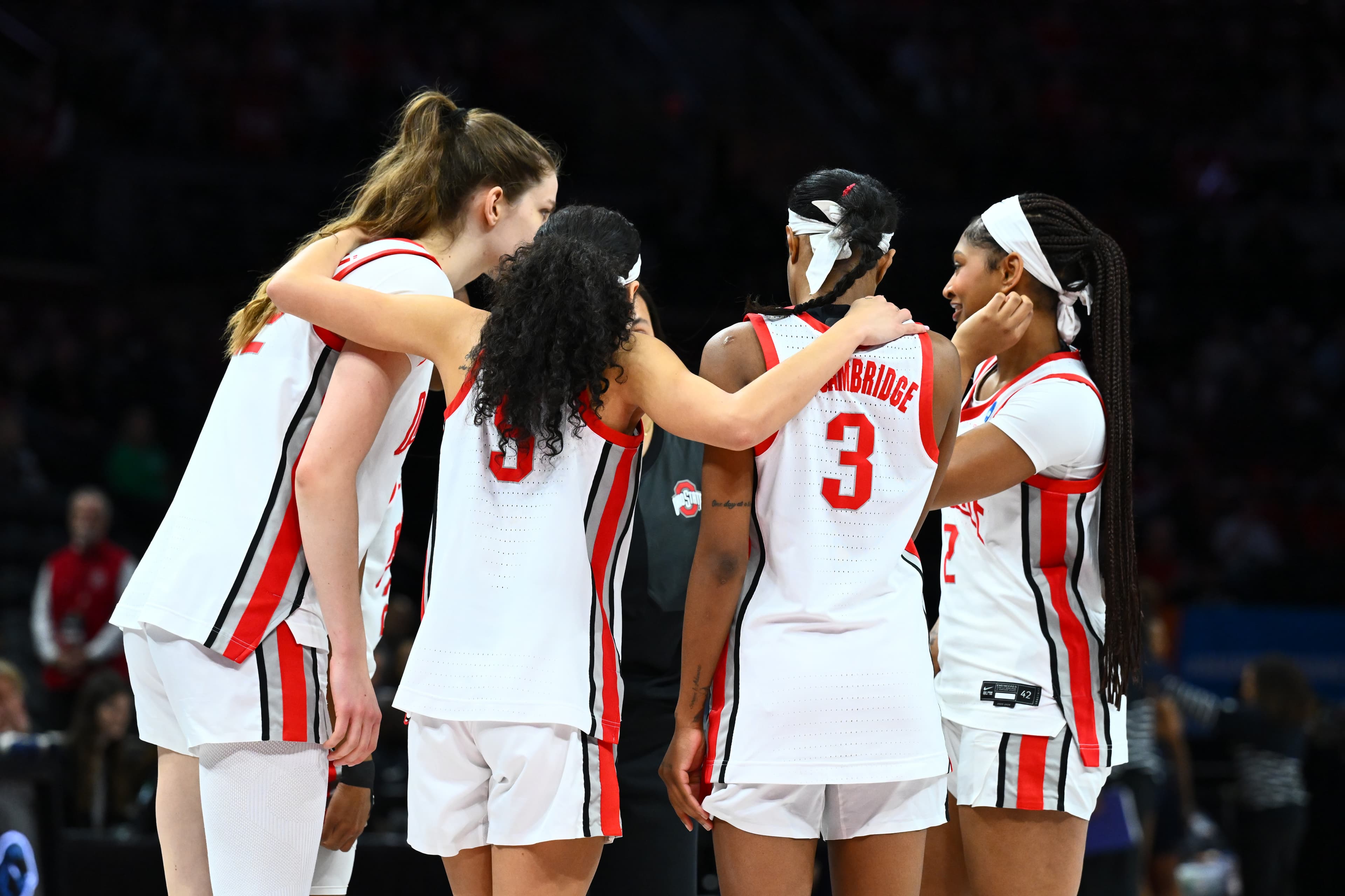 Our streaming expert explains how to watch No. 3 Ohio State vs. No. 6 Notre Dame