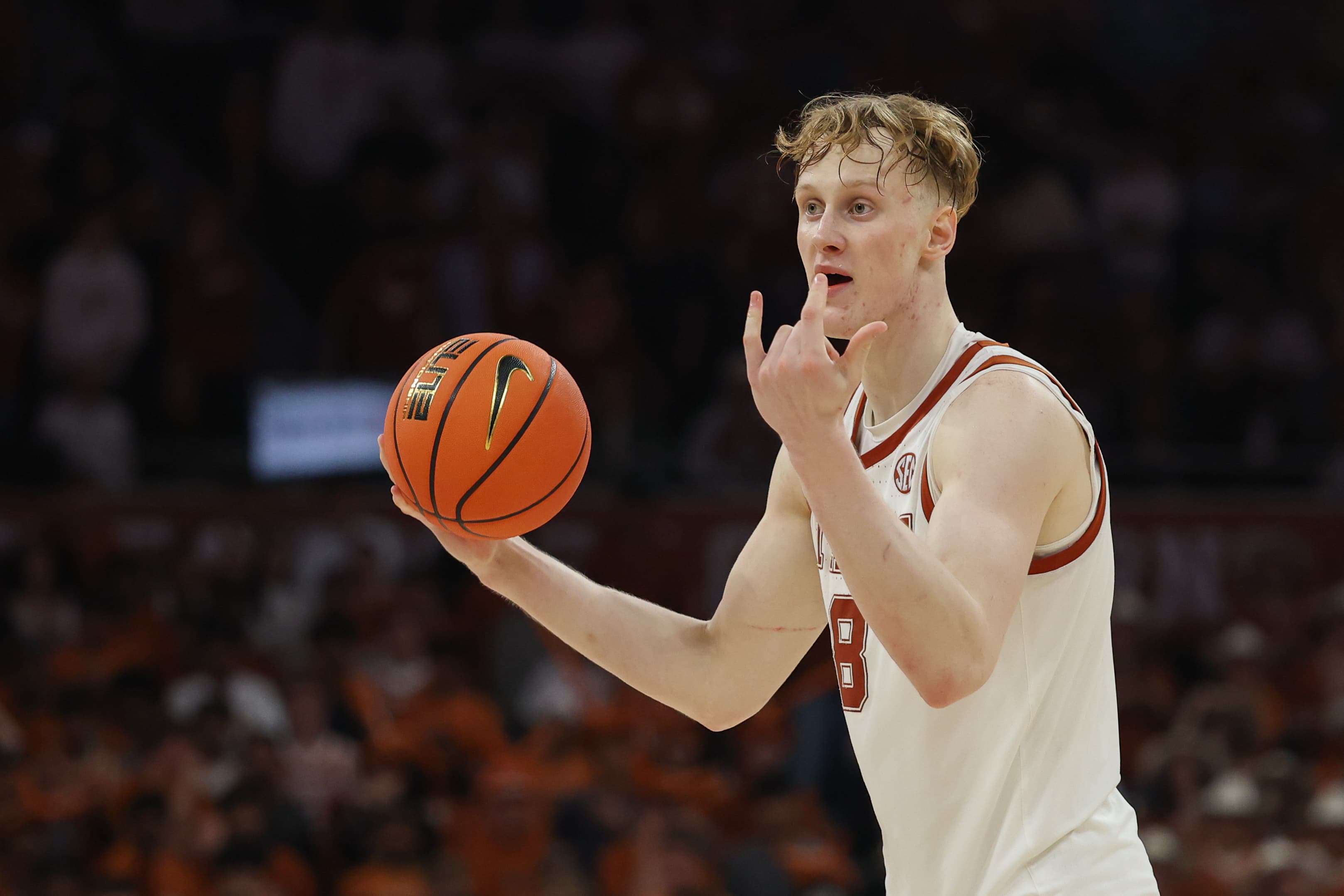 Texas Triumphs Over NC State in Epic Sweet Sixteen Battle!