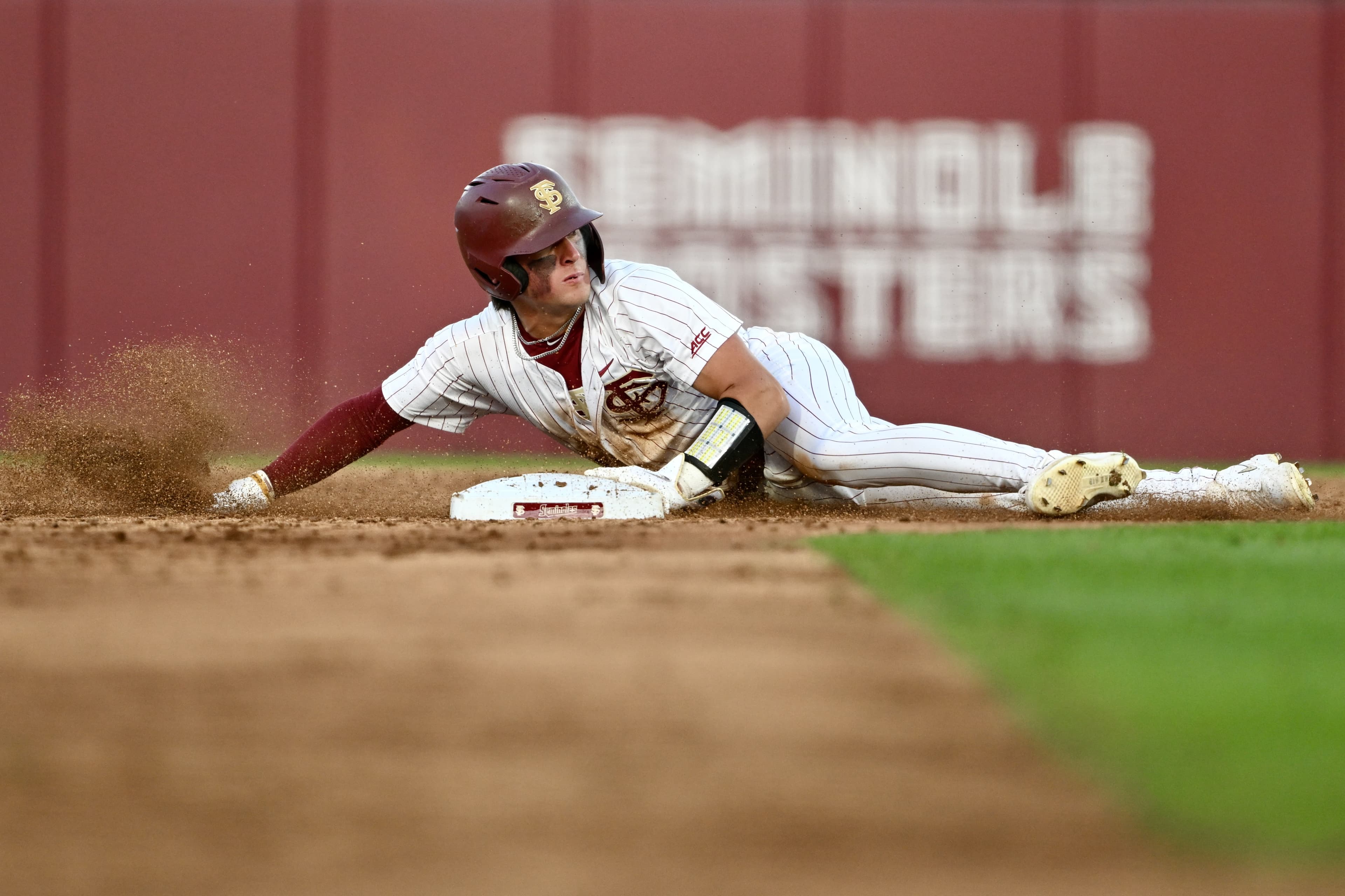 FSU’s rally falls short as Gators win in Tallahassee to sweep series