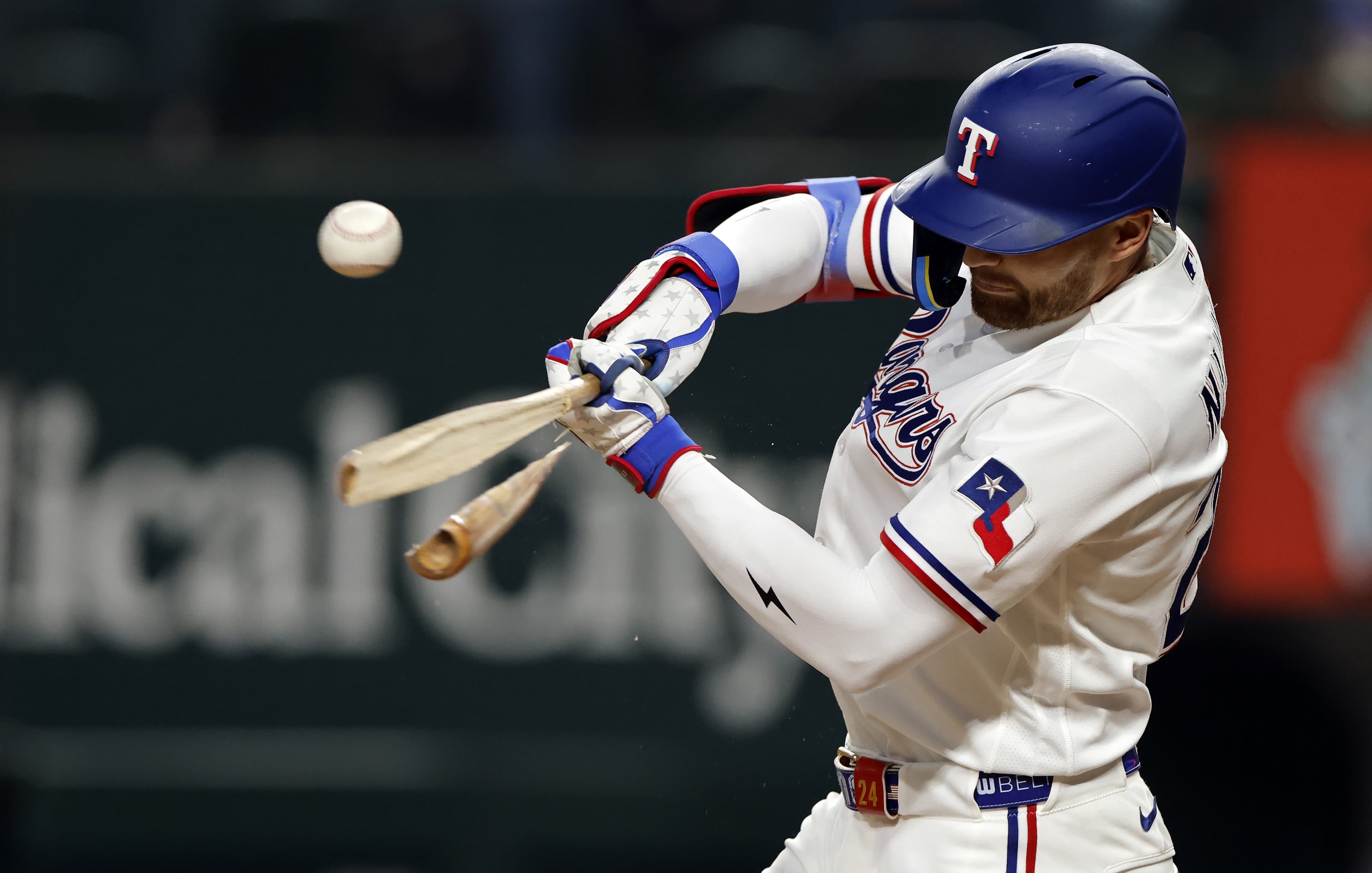 14-16 – Rangers saddle deGrom with 3-2 loss to Yankees