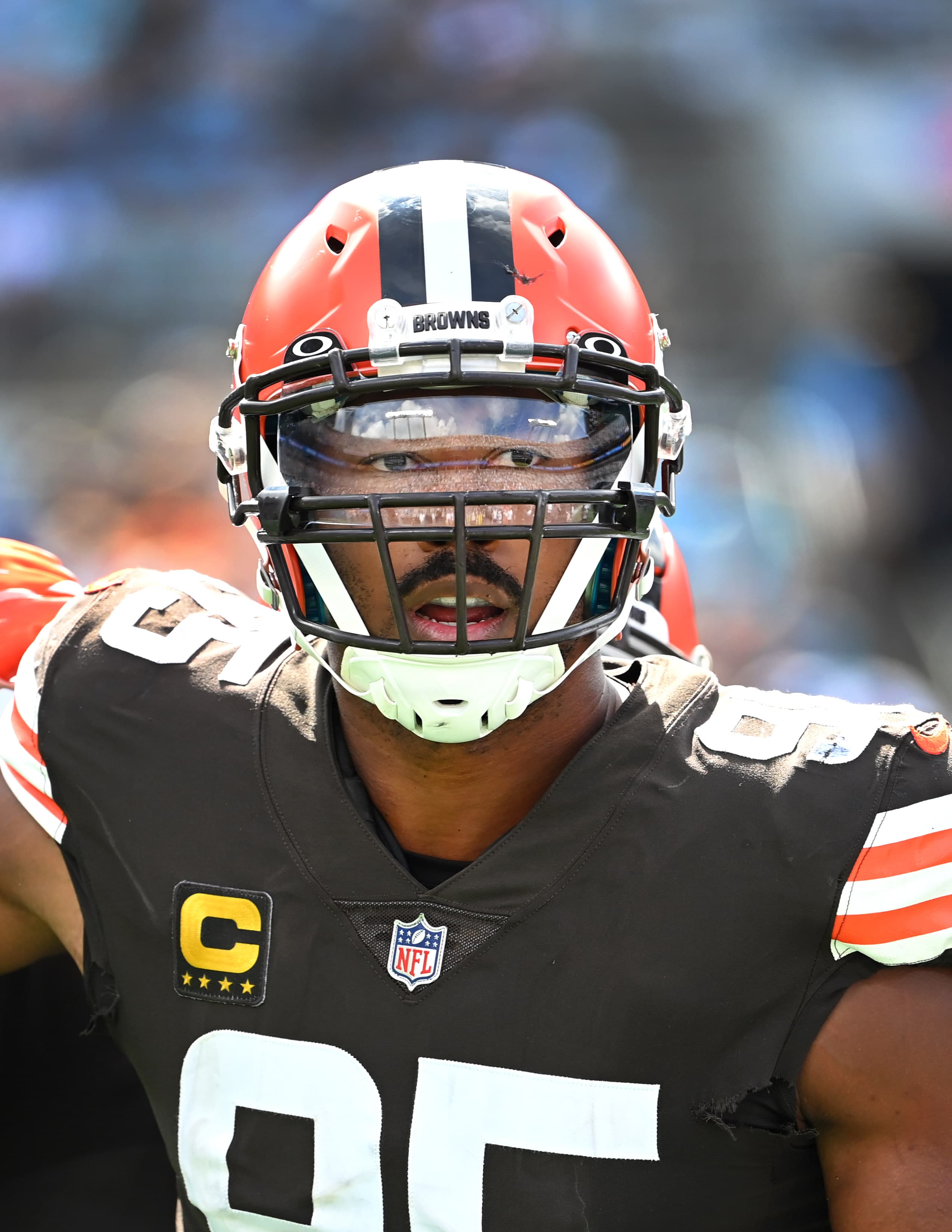 Browns fans: Should the Cleveland trade Myles Garrett?