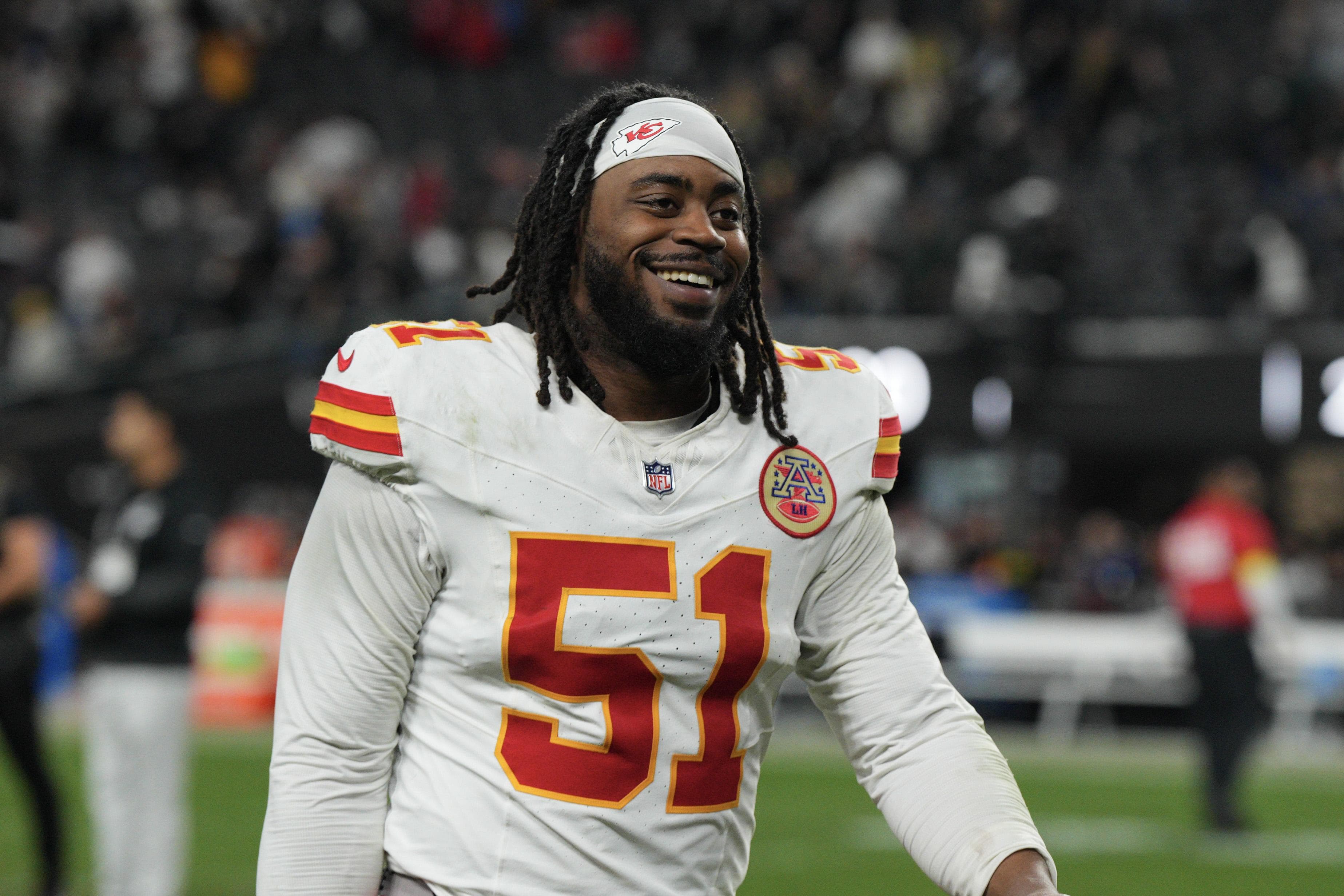 Bills host former Chiefs EDGE on free-agent visit