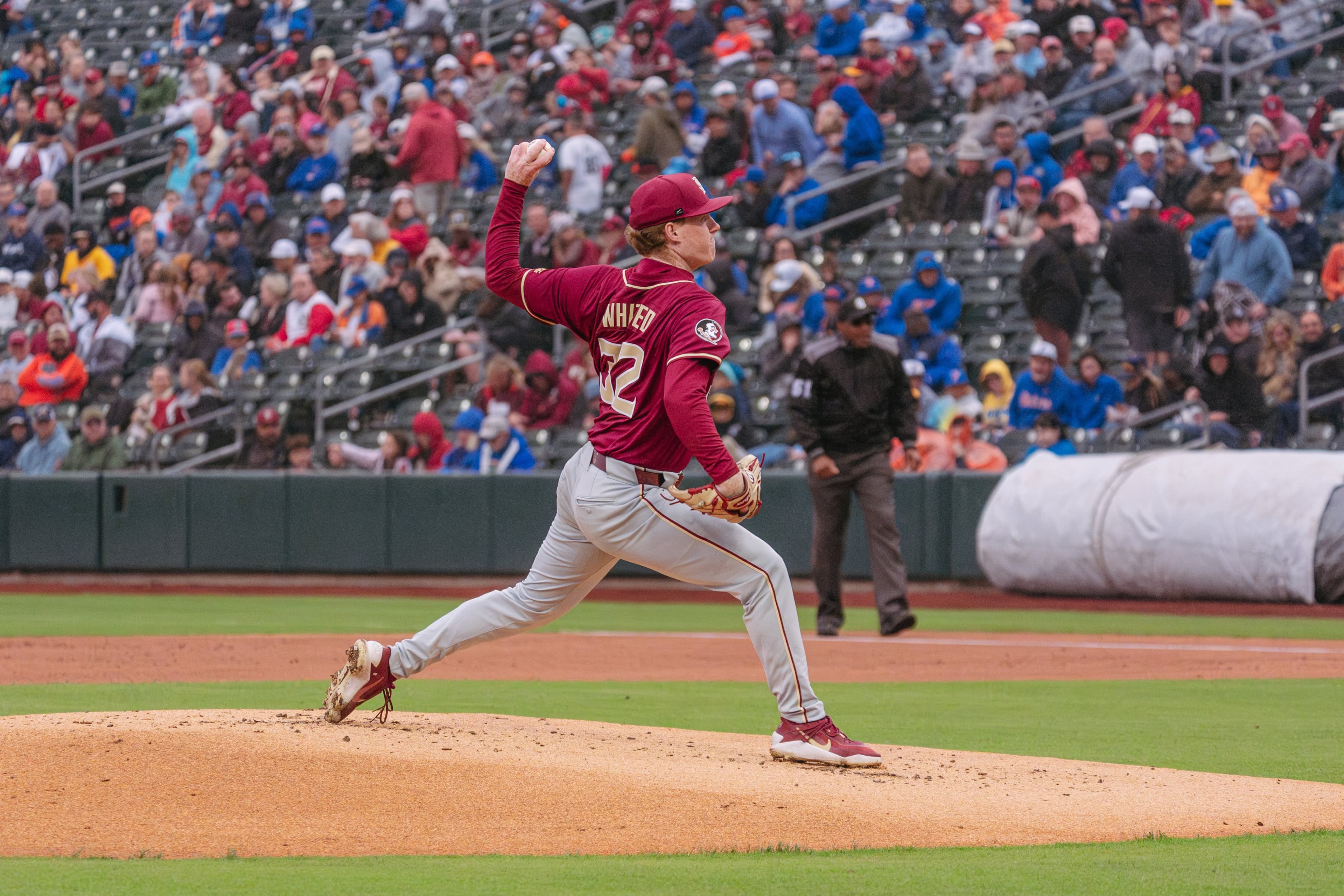 FSU bats go cold on chilly night as Seminoles fall to Gators