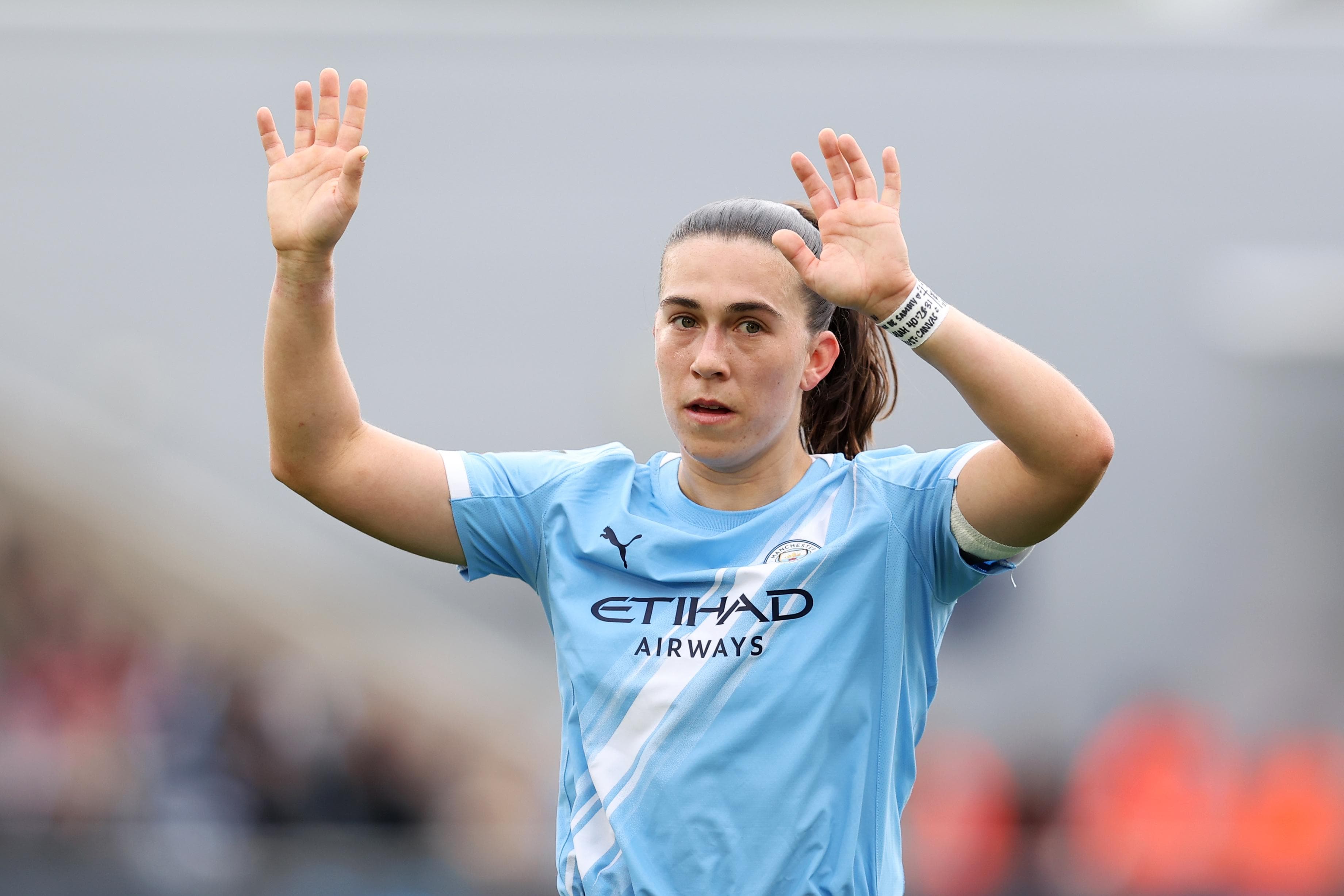 Manchester City confirms USWNT midfielder Sam Coffey underwent minor knee surgery