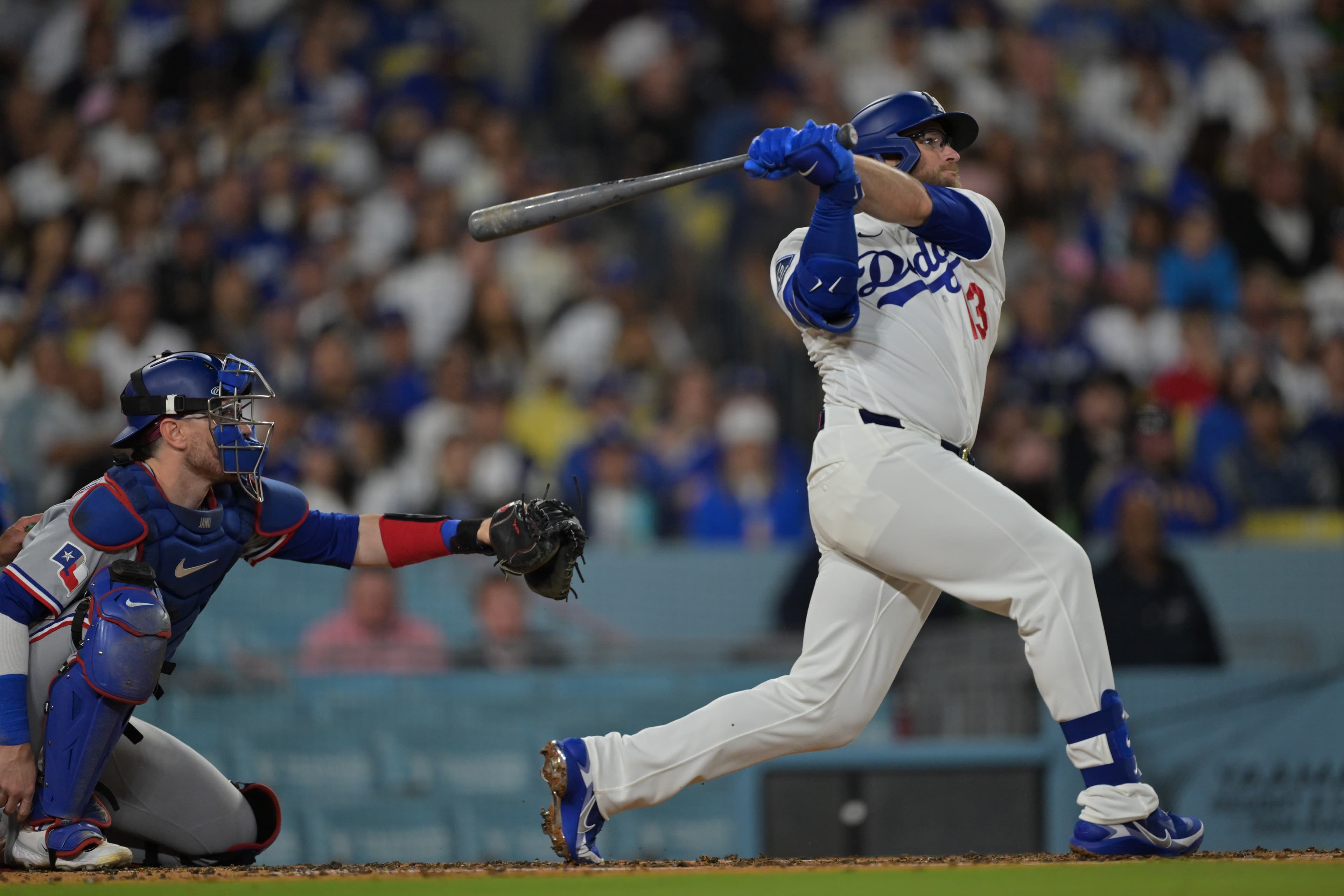 Edwin Diaz blows first save, Max Muncy walks it off anyways with 3rd home run