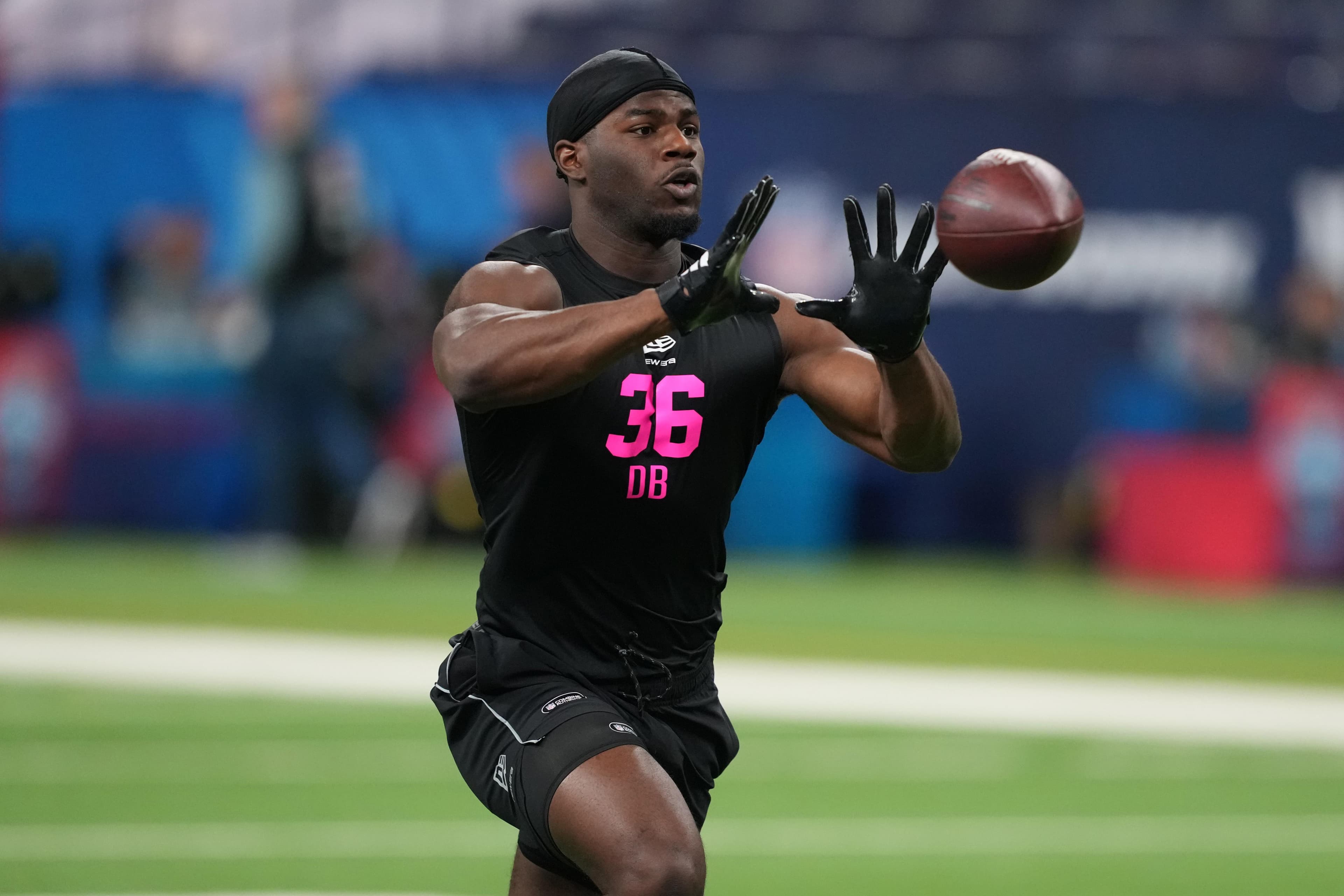 A.J. Haulcy can be a Chess Piece for the Secondary Lou Anarumo is Coveting