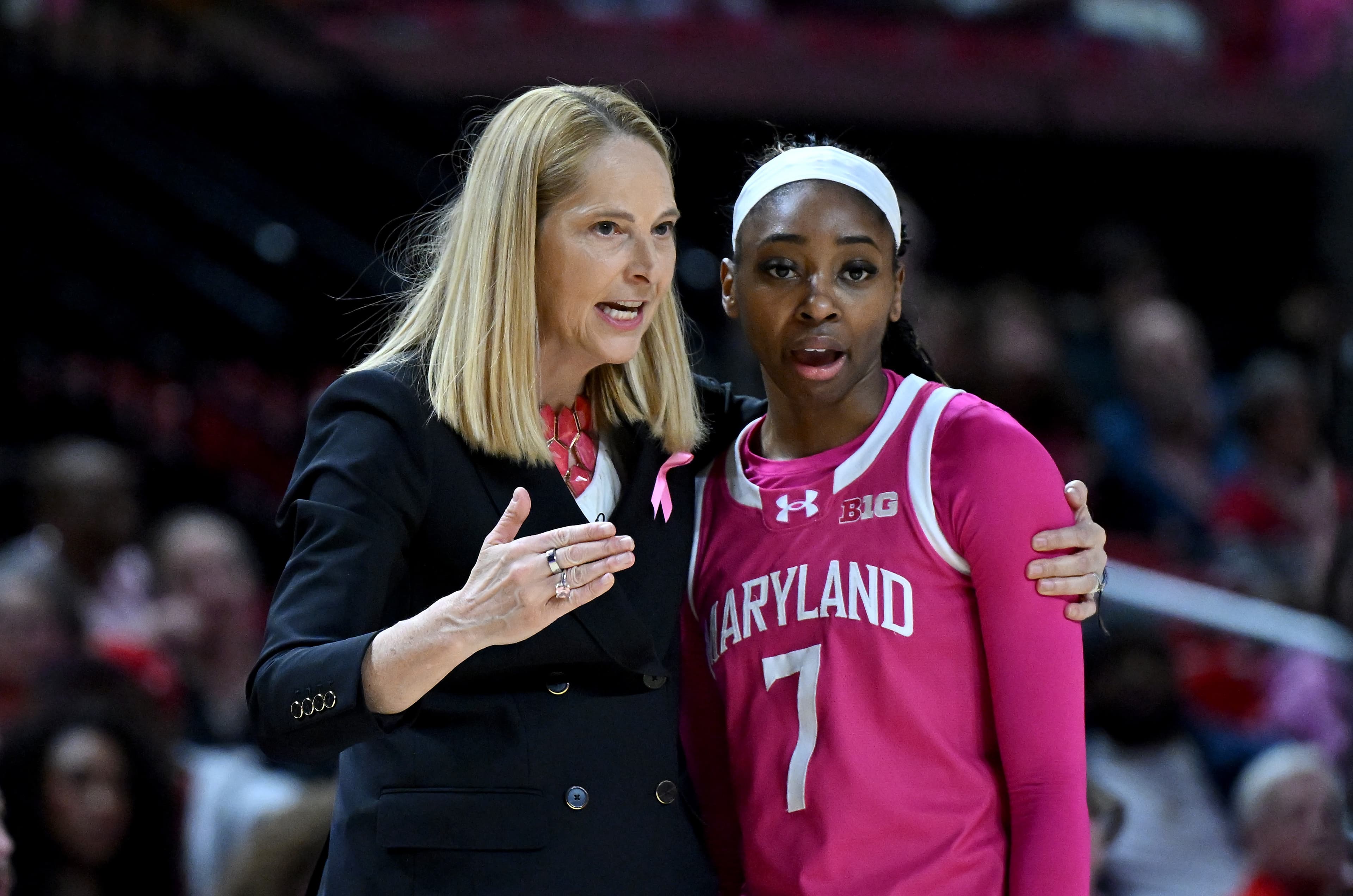COLUMN: Oluchi Okananwa and Brenda Frese’s viral moment exemplifies what makes Frese a coaching genius