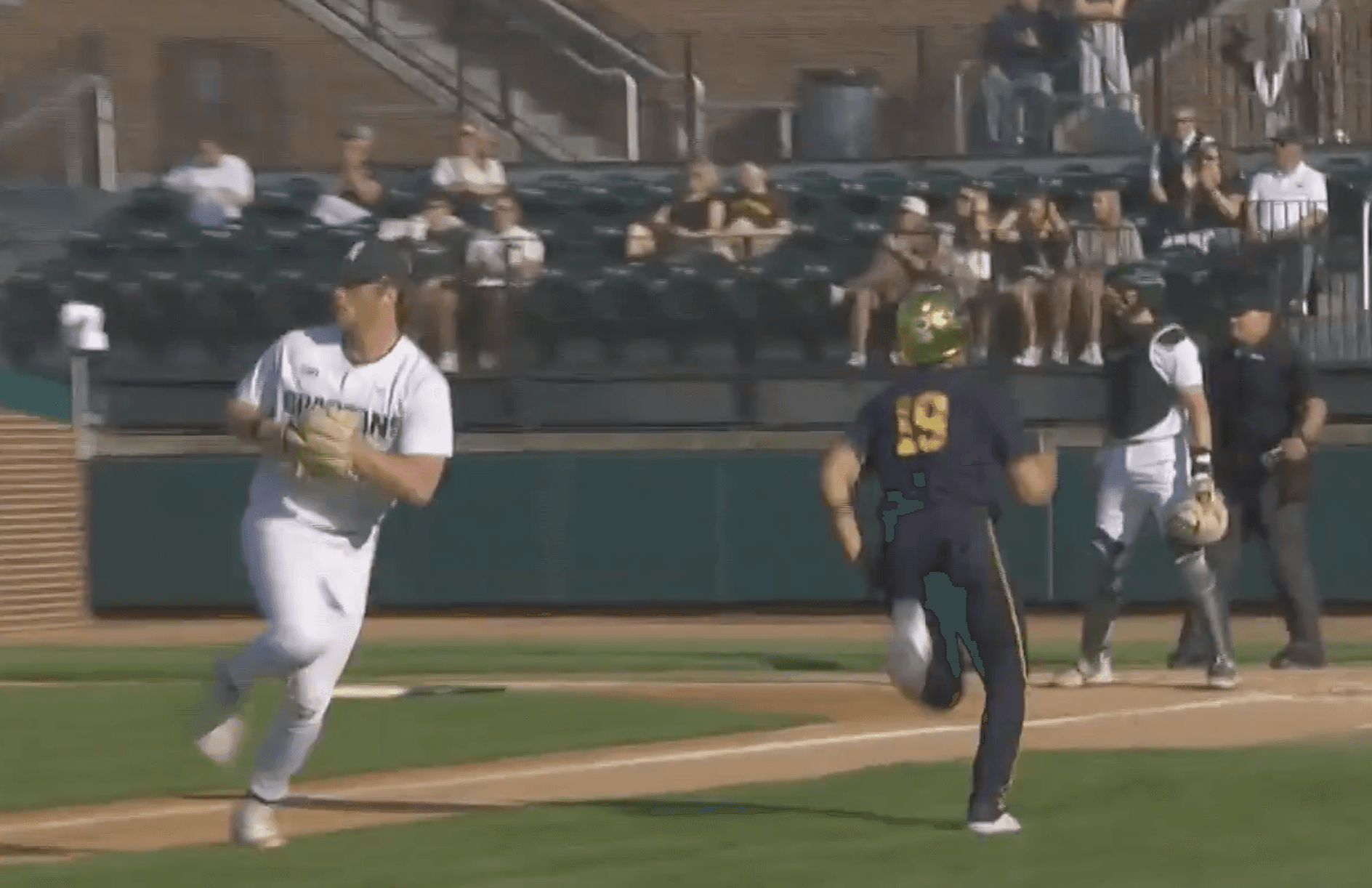 Notre Dame Baseball: Irish get 3-2 road win over Michigan State
