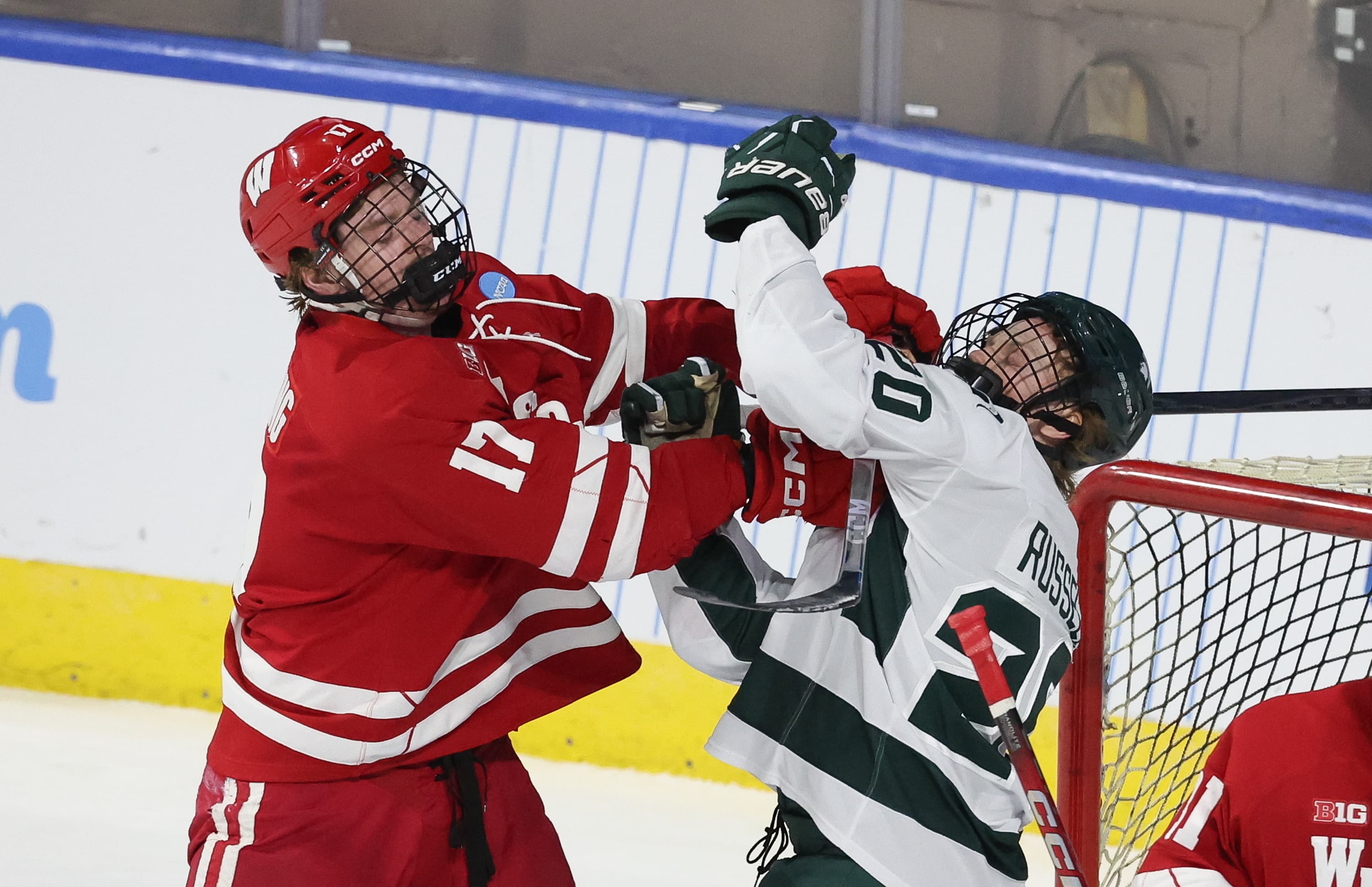 Michigan State Spartans Hockey Blows Late Lead, Falls In OT To Wisconsin, 4-3