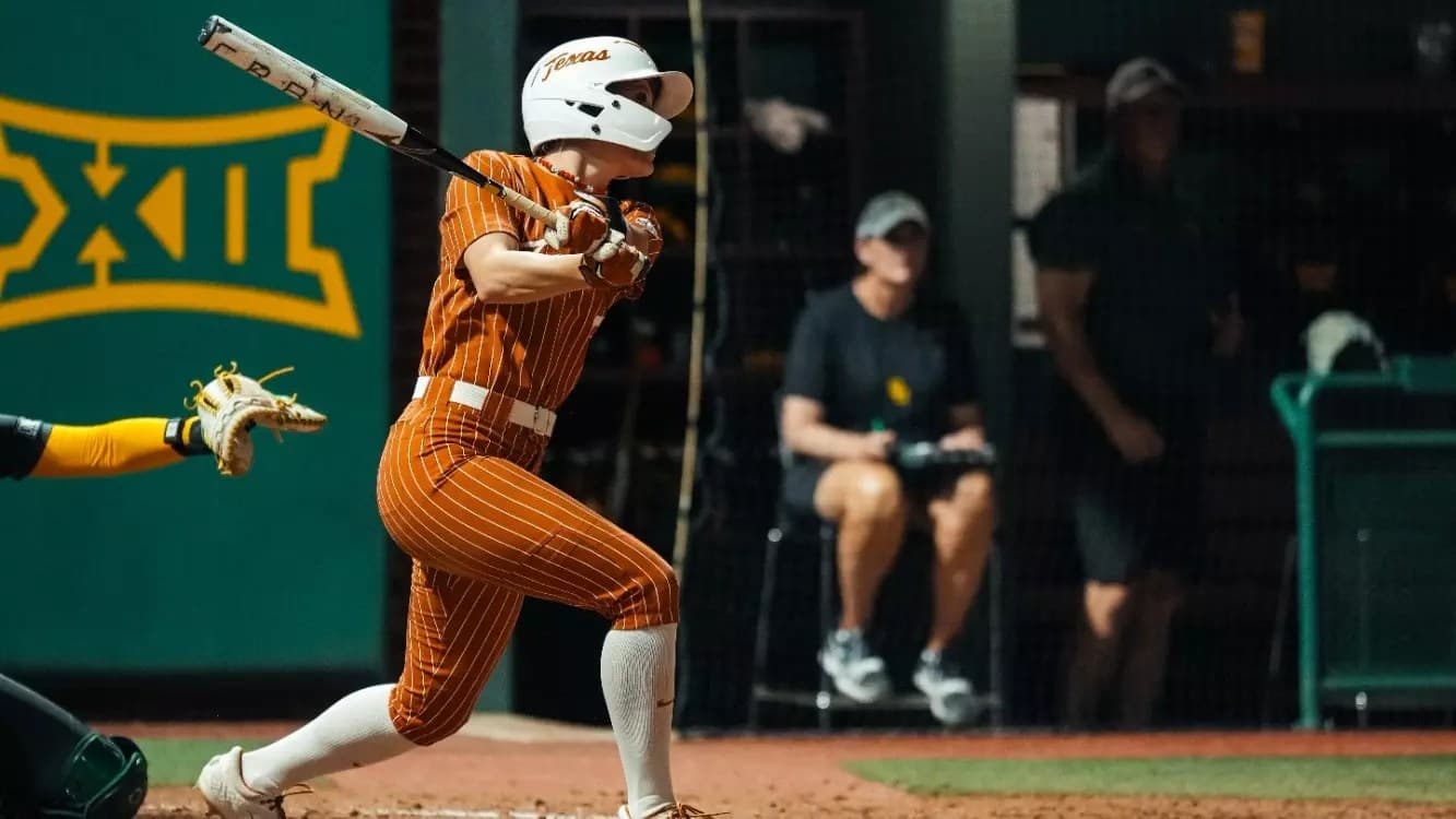 No. 2 Texas sweeps I-35 rivals Baylor