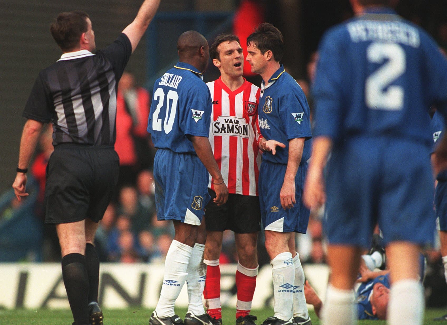 Chelsea’s Unstoppable Assault Seizes Champions’ Lead!