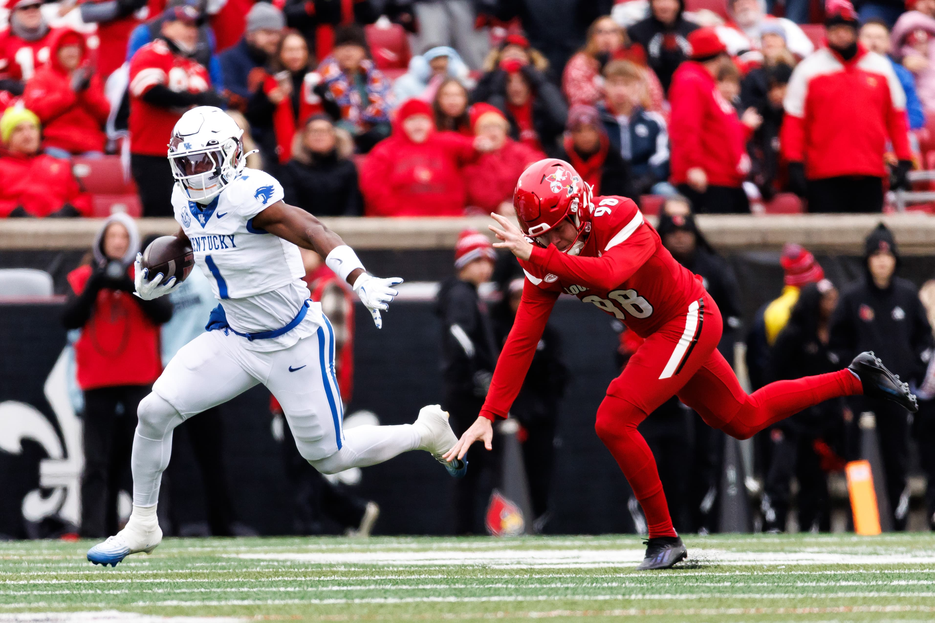 Grading Lions’ Round 5 pick WR Kendrick Law