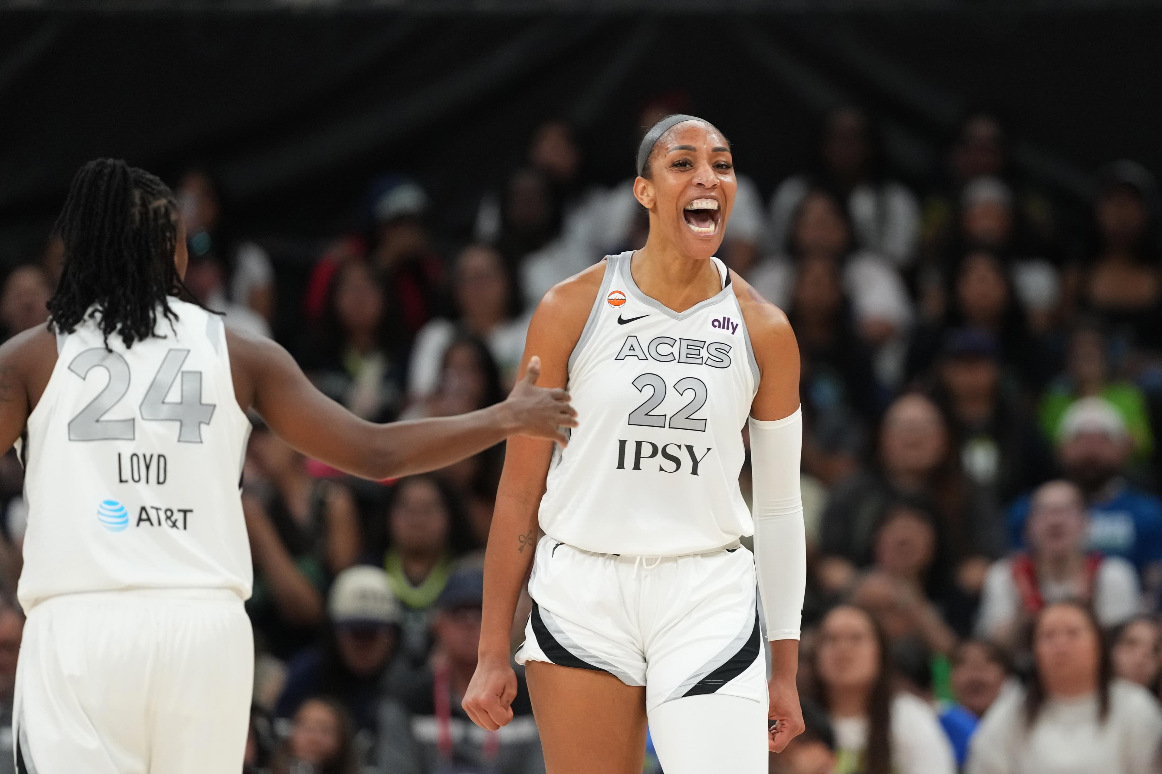 WNBA gameday discussion: Can the Las Vegas Aces extend their regular-season winning streak to 17 games?