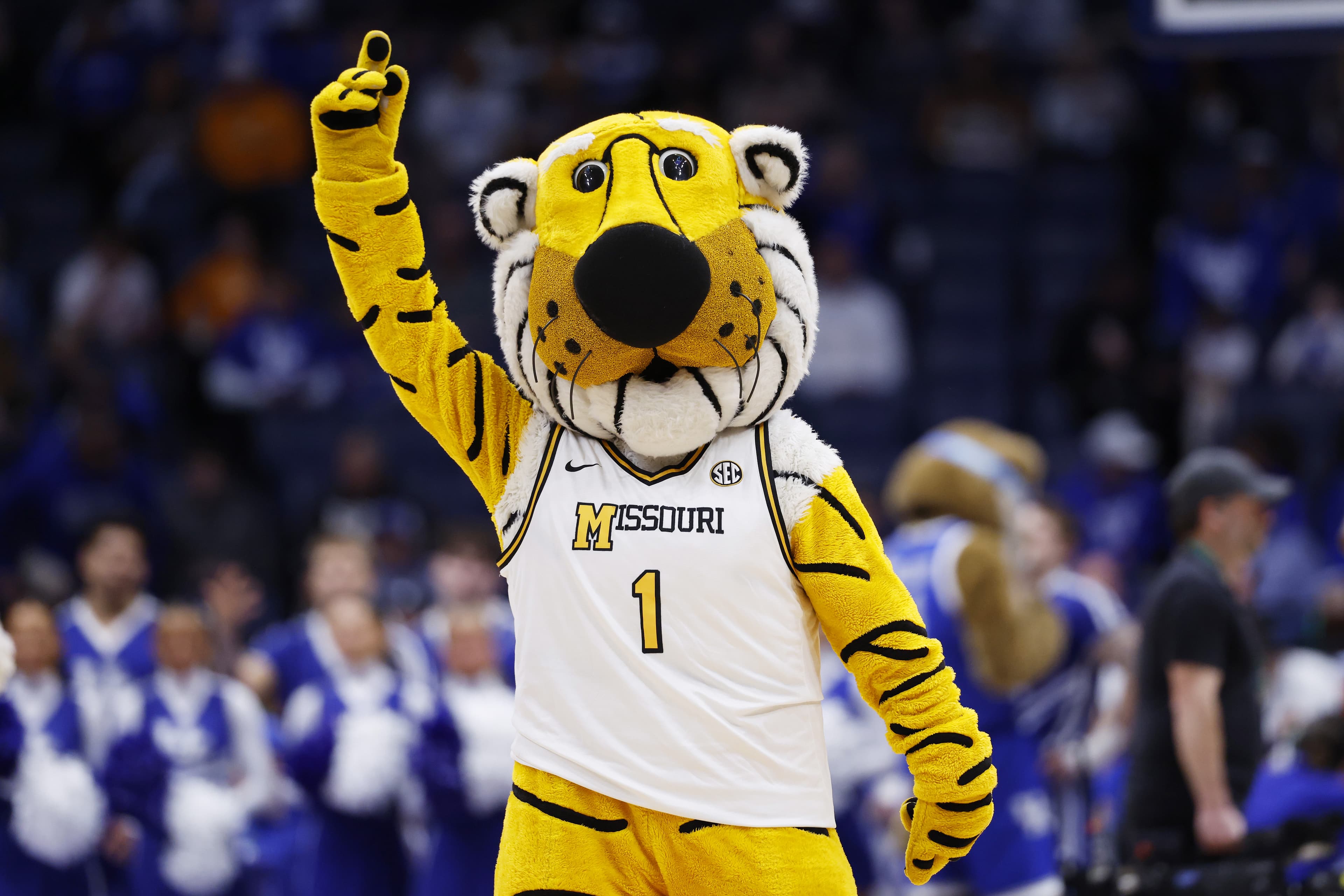 REPORT: Marquette & Missouri Are Playing In Chicago